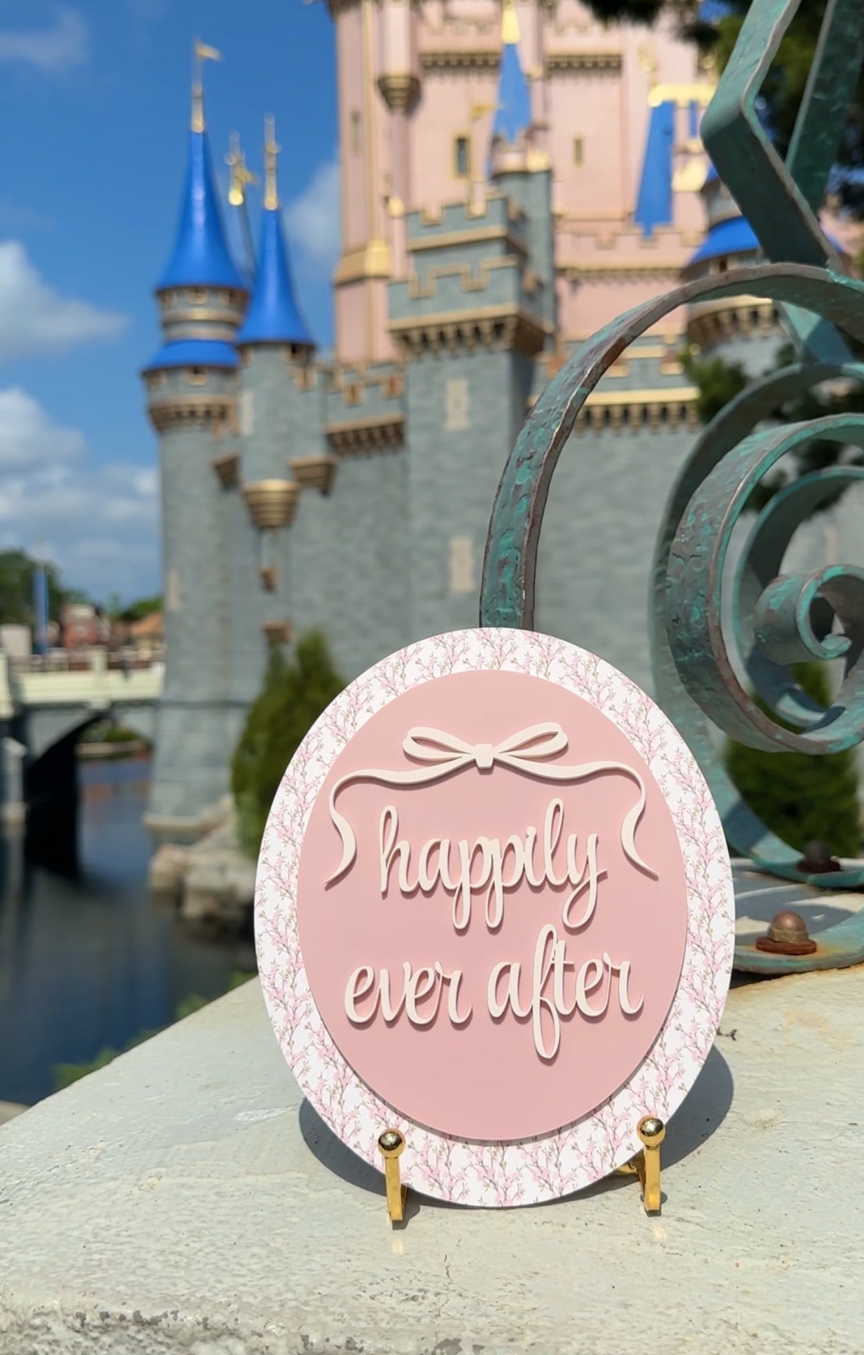 HAPPILY EVER AFTER SIGN