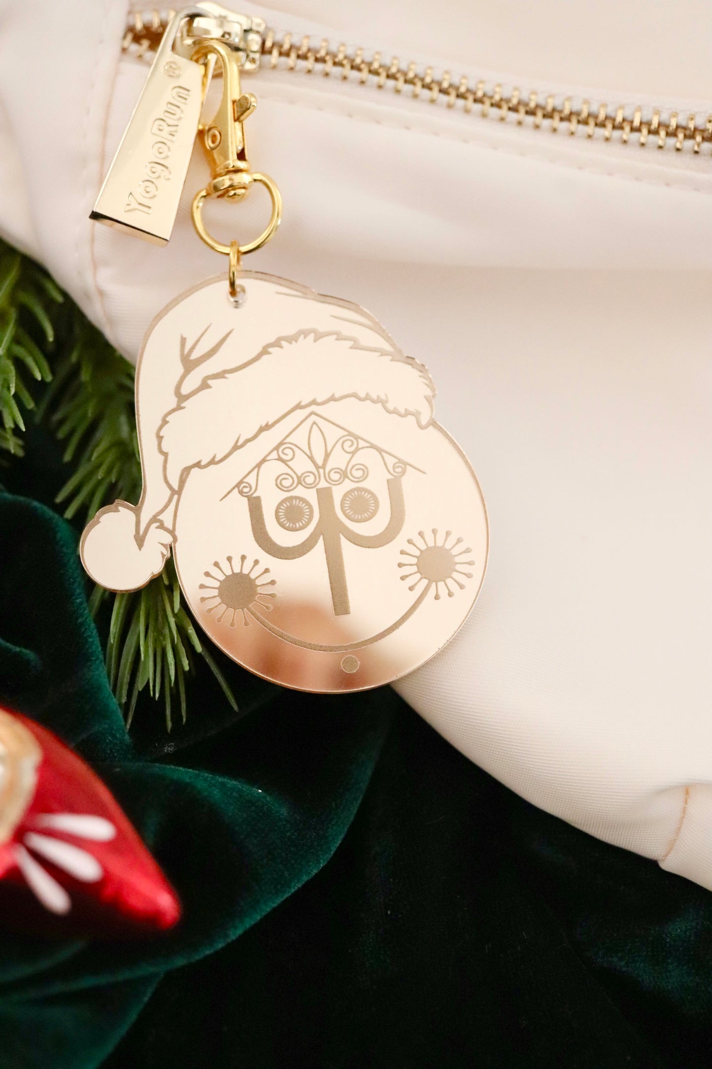 GOLD HOLIDAY BAG CHARMS/ KEYCHAINS