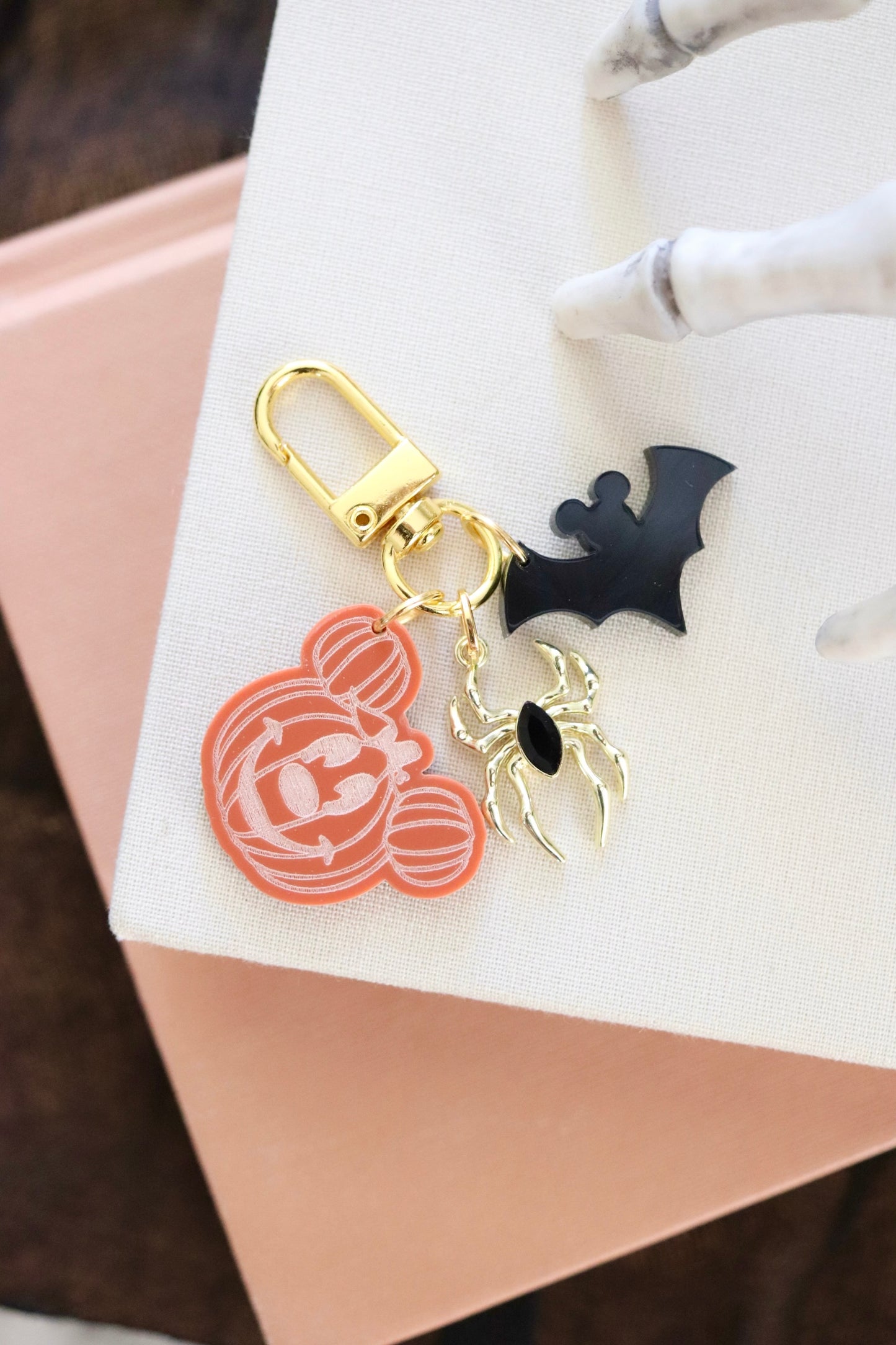 HALLOWEEN PUMPKIN MINI BAG CHARMS/ KEYCHAINS SET