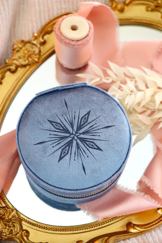 SNOW PRINCESS VELVET JEWELRY CASE