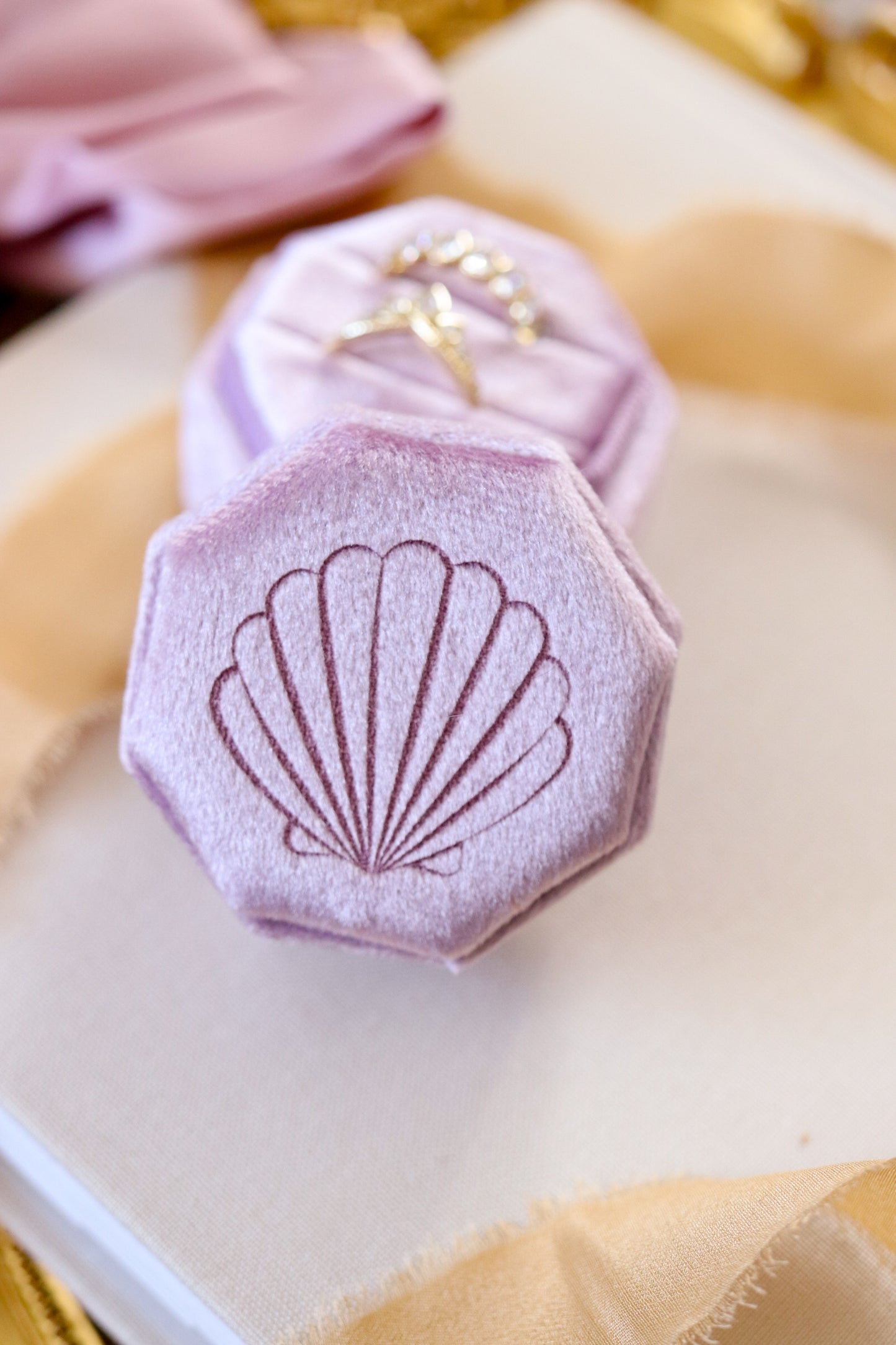 MERMAID SHELL RING BOX