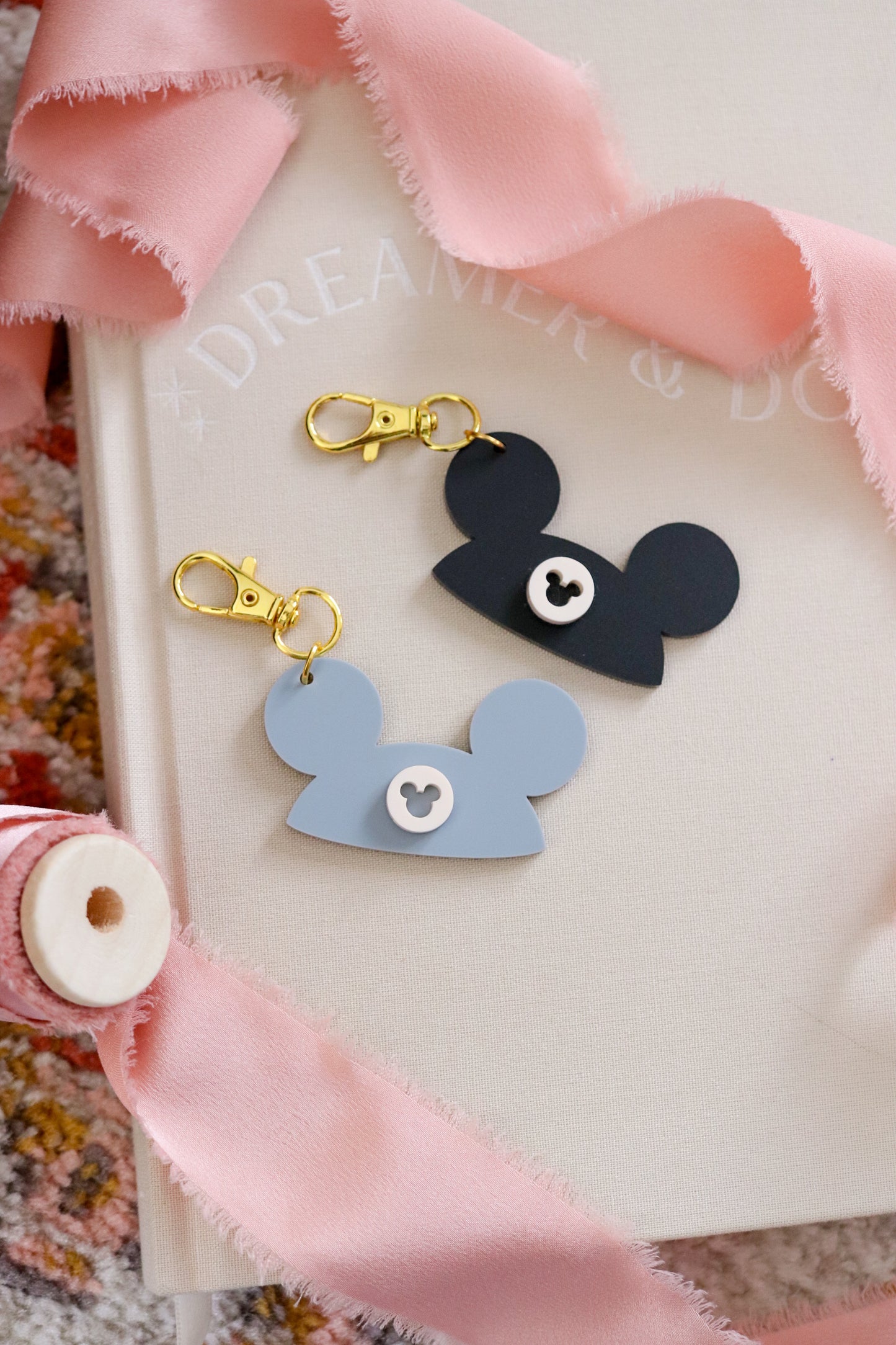 EAR HAT BAG CHARM/ KEYCHAIN
