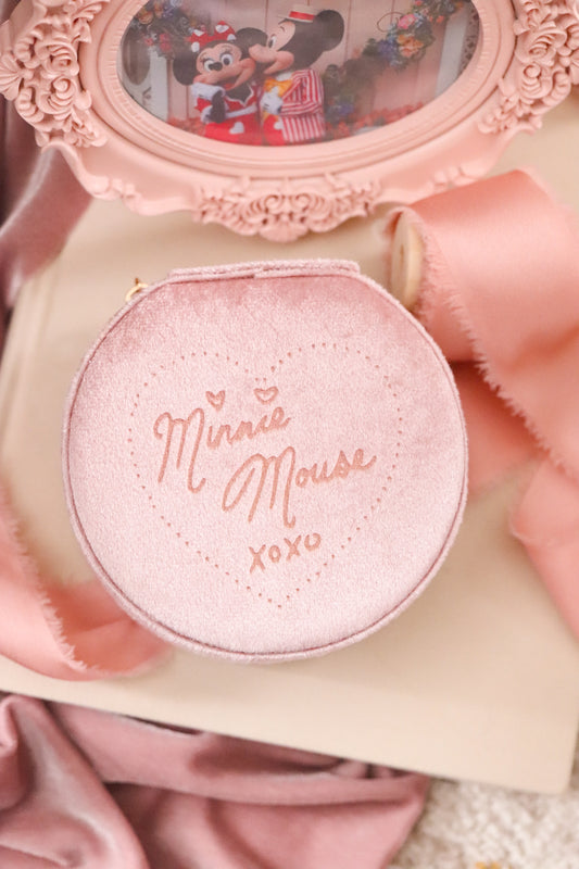 SIGNATURE JEWELRY CASE