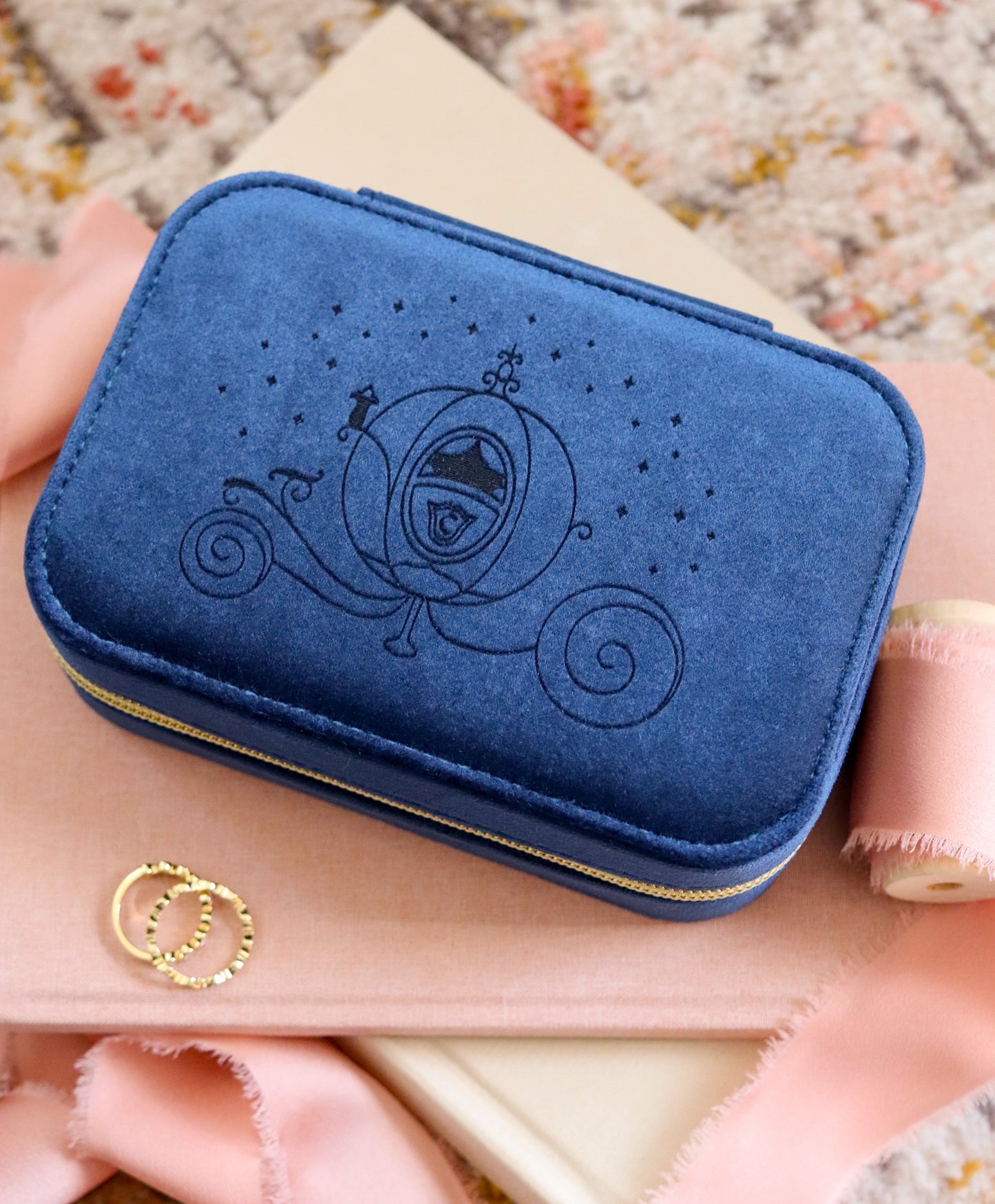 B-GRADE RECTANGLE JEWELRY CASE