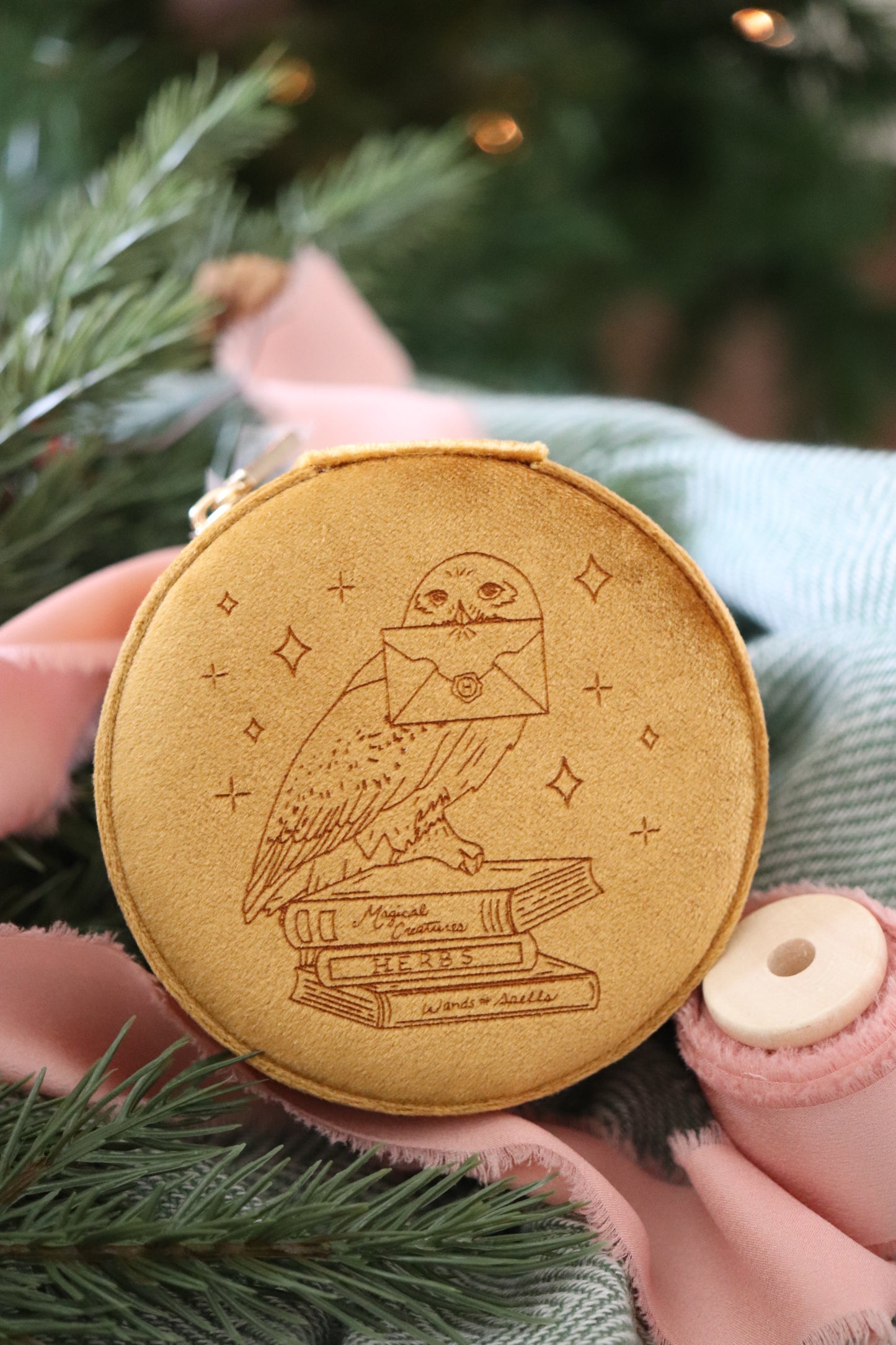 GOLD OWL JEWELRY CASE