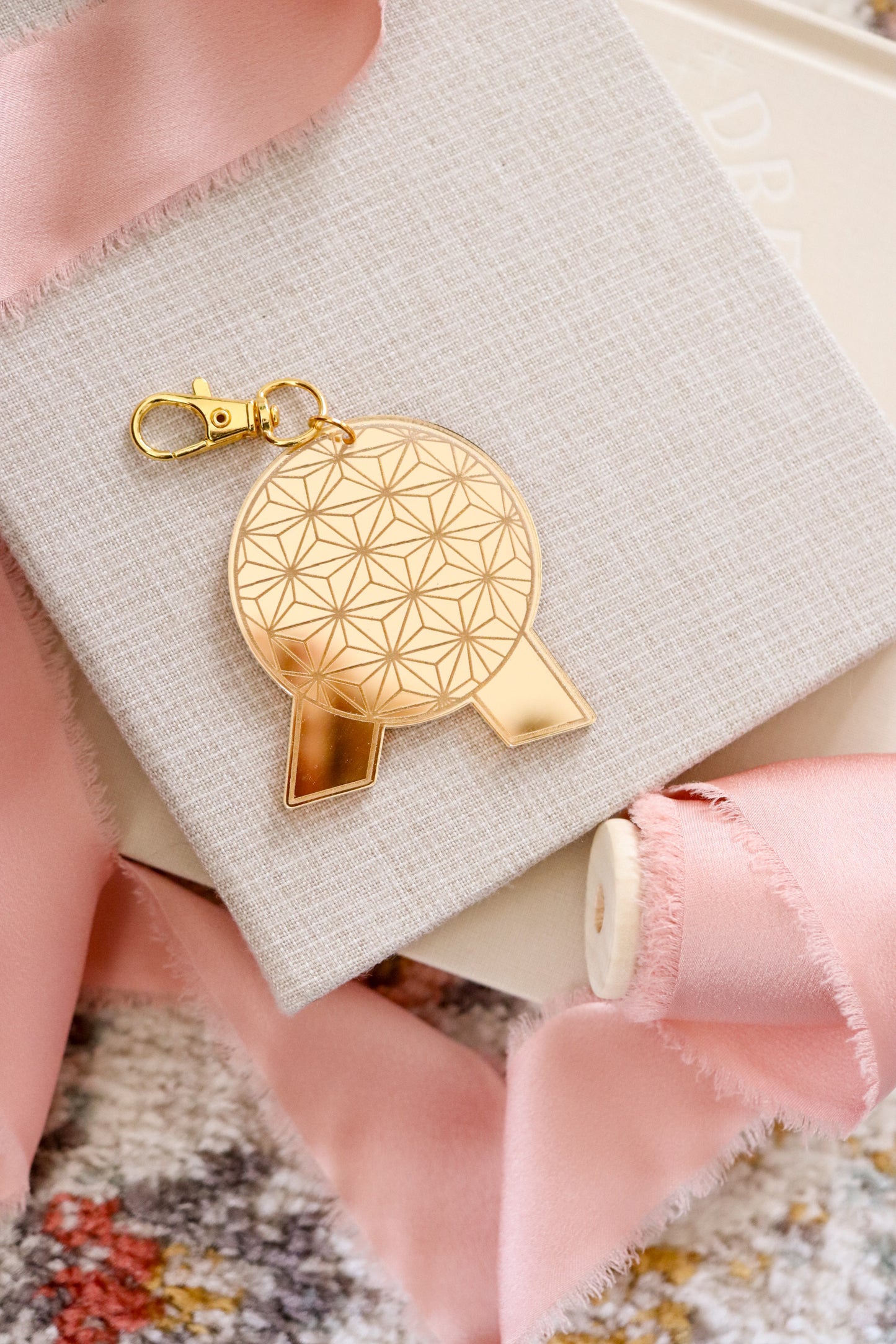 B-GRADE BAG CHARMS/ KEYCHAIN