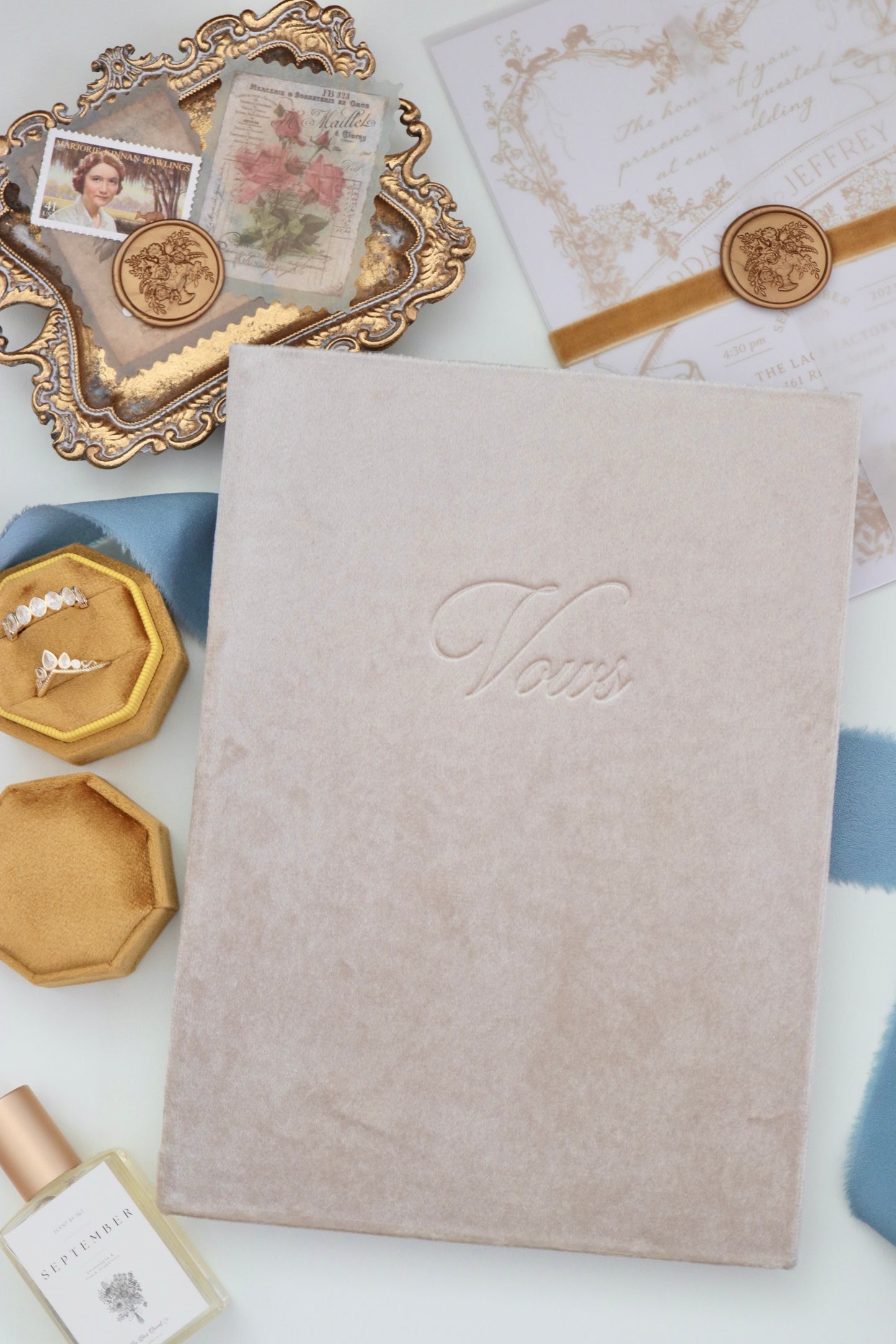 CREAM VELVET VOW BOOK