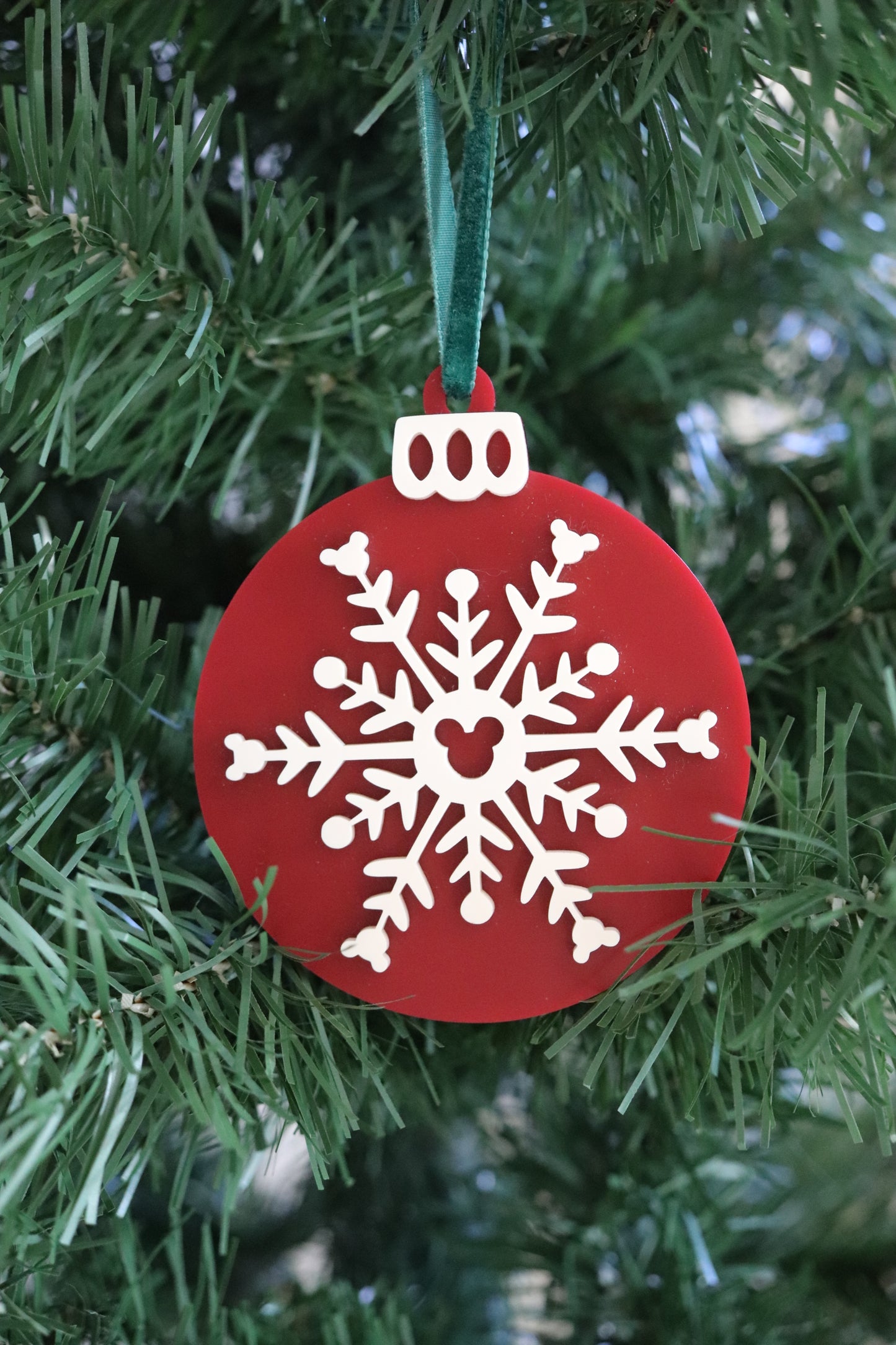 SNOWFLAKE BALL ORNAMENT