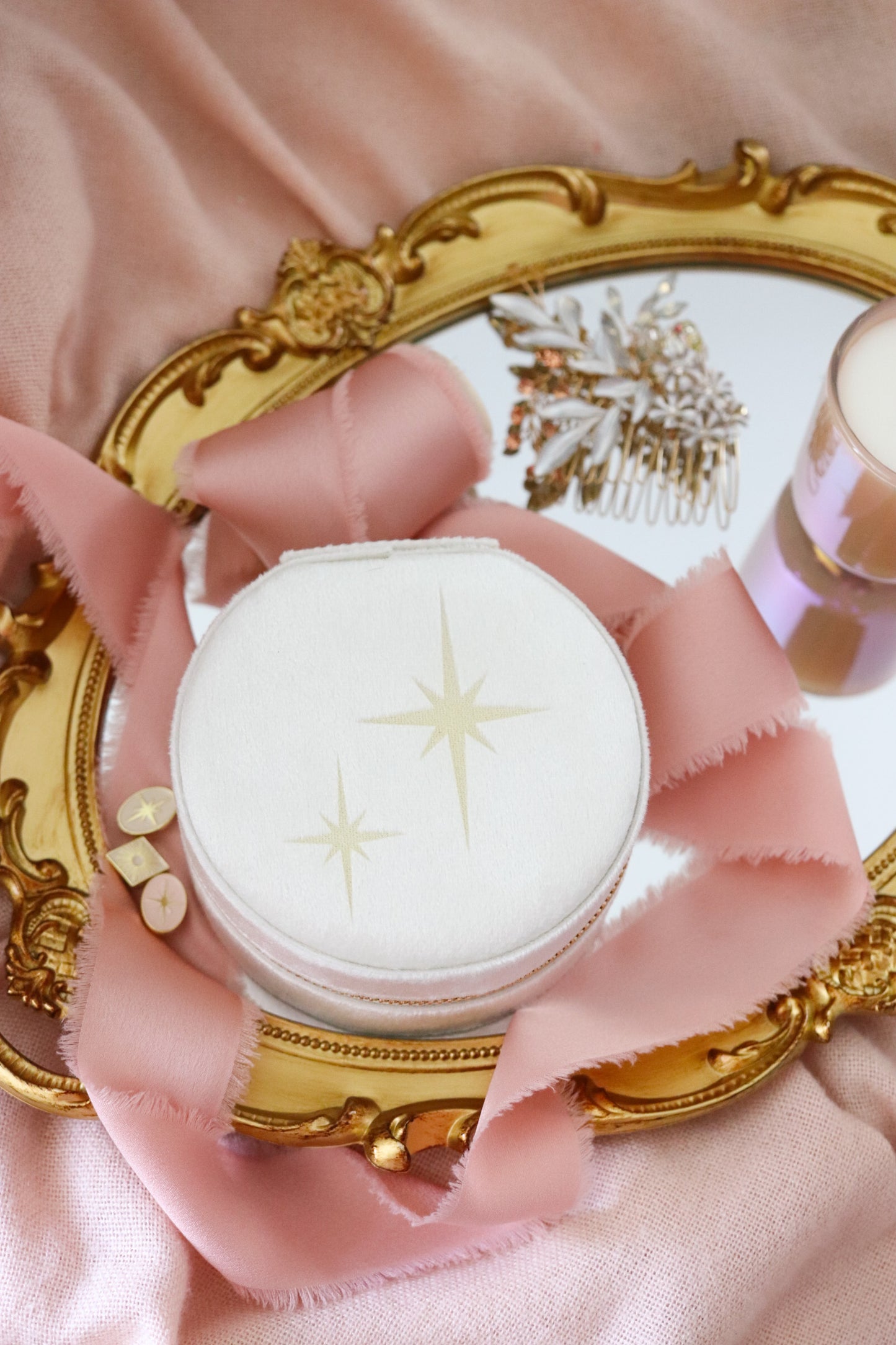 THE STARS JEWELRY CASE