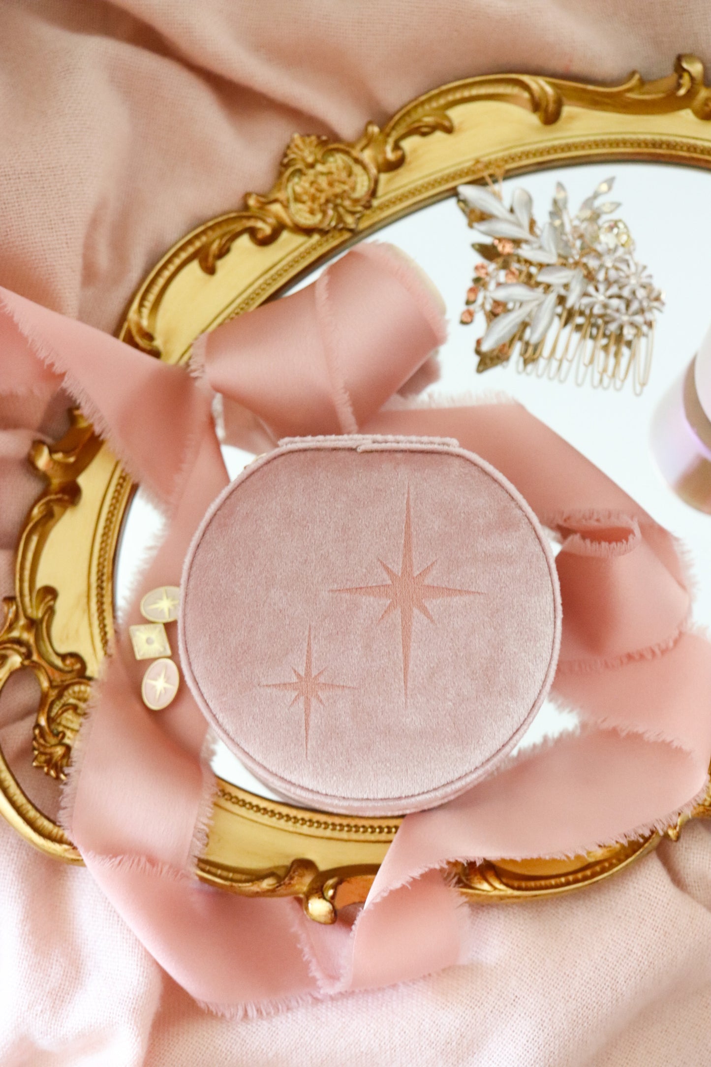 THE STARS JEWELRY CASE