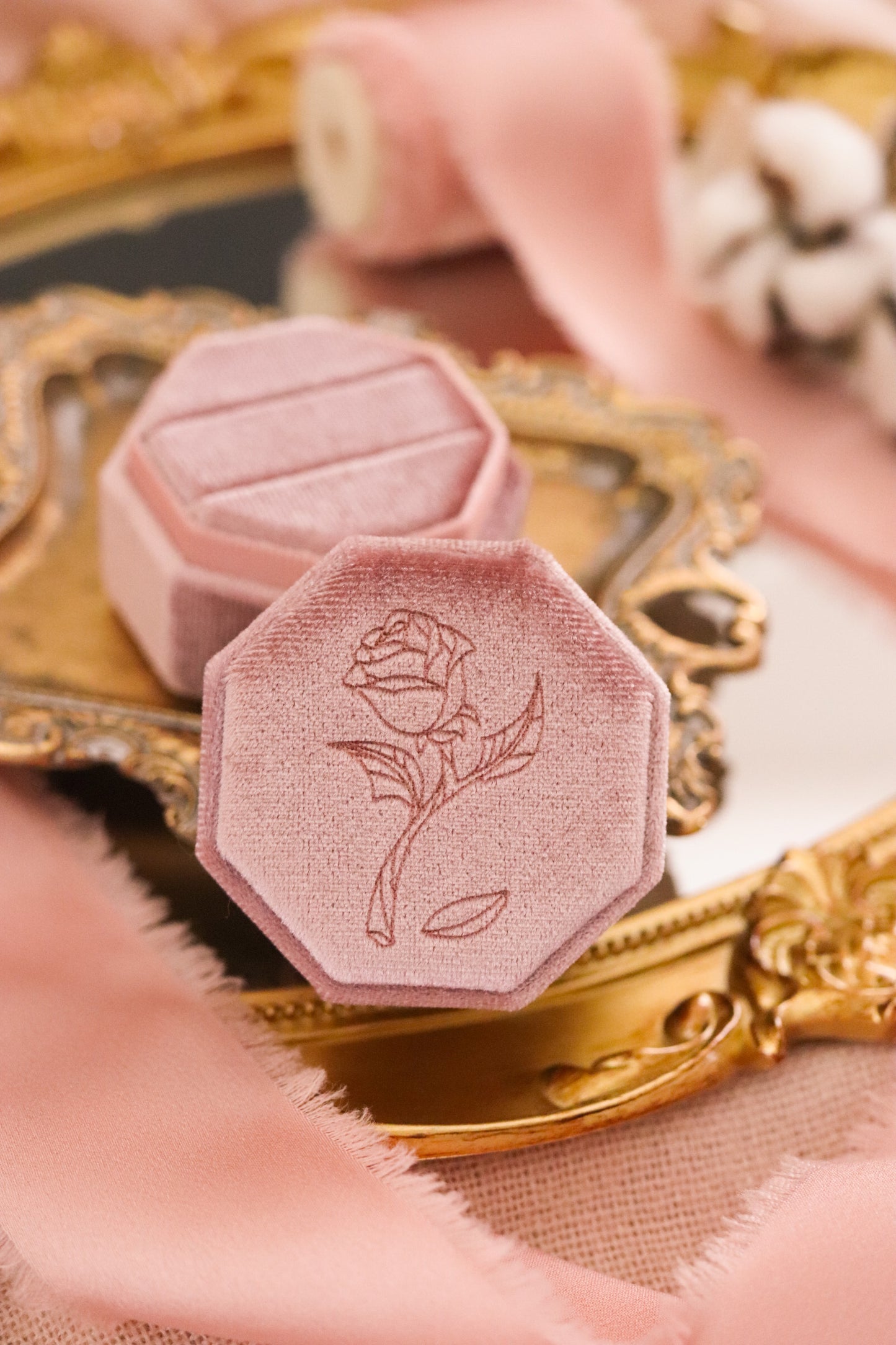 ENCHANTED ROSE RING BOX