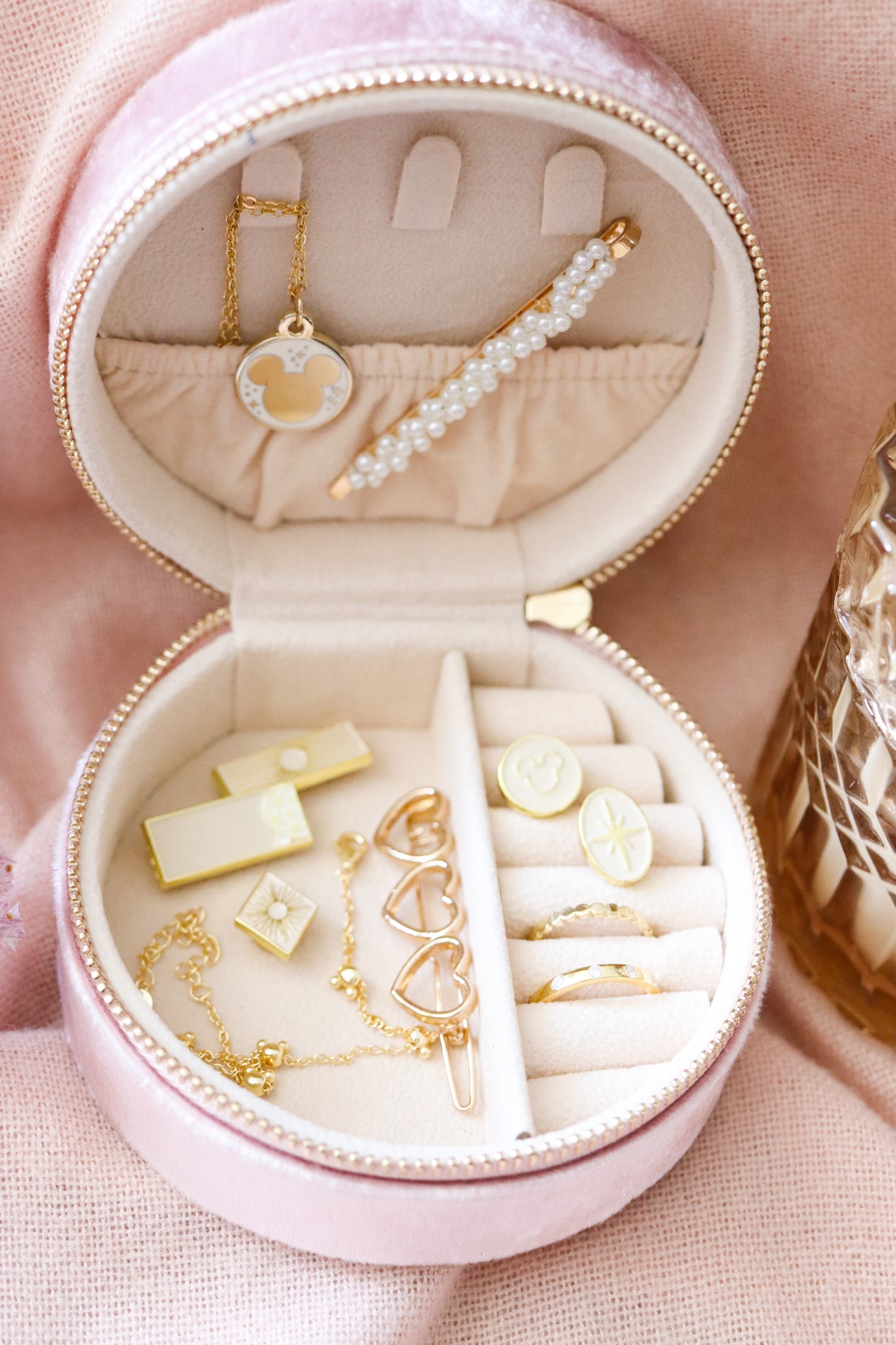 THE STARS JEWELRY CASE