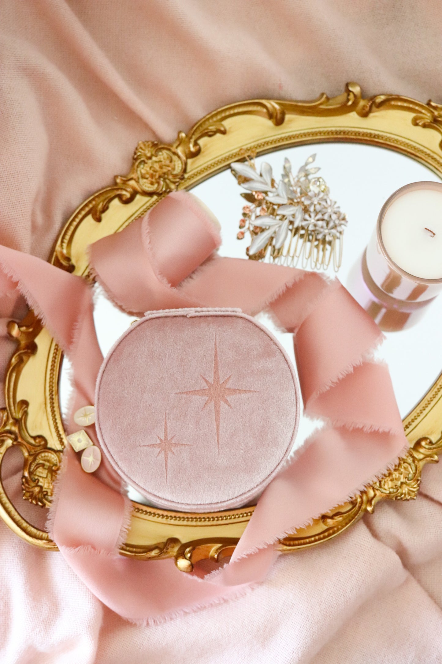 THE STARS JEWELRY CASE