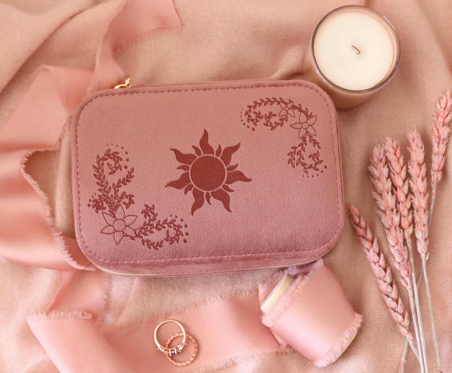 GLEAM & GLOW SUEDE JEWELRY CASE