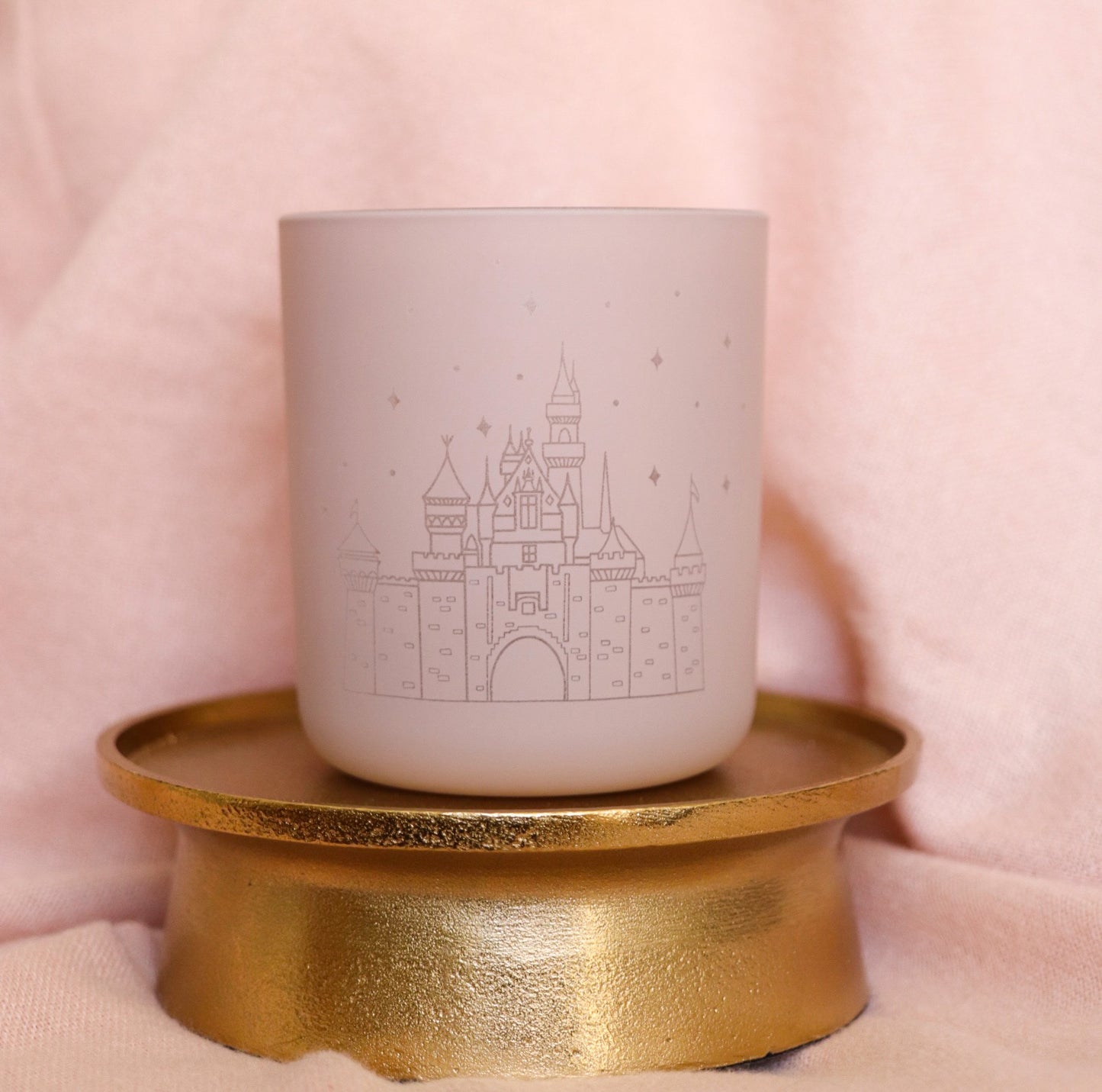BRIAR ROSE CASTLE MATTE JAR