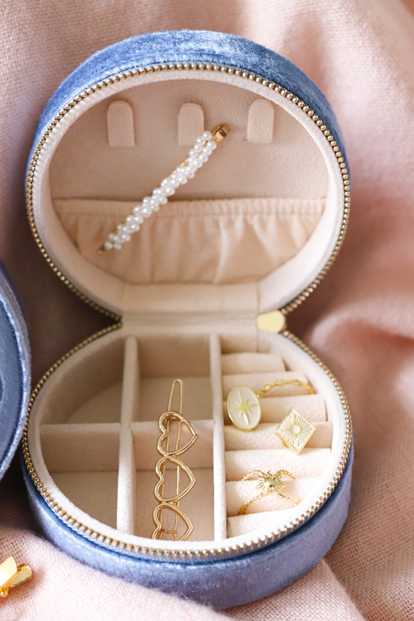 PRINCESS CARRIAGE JEWELRY CASE