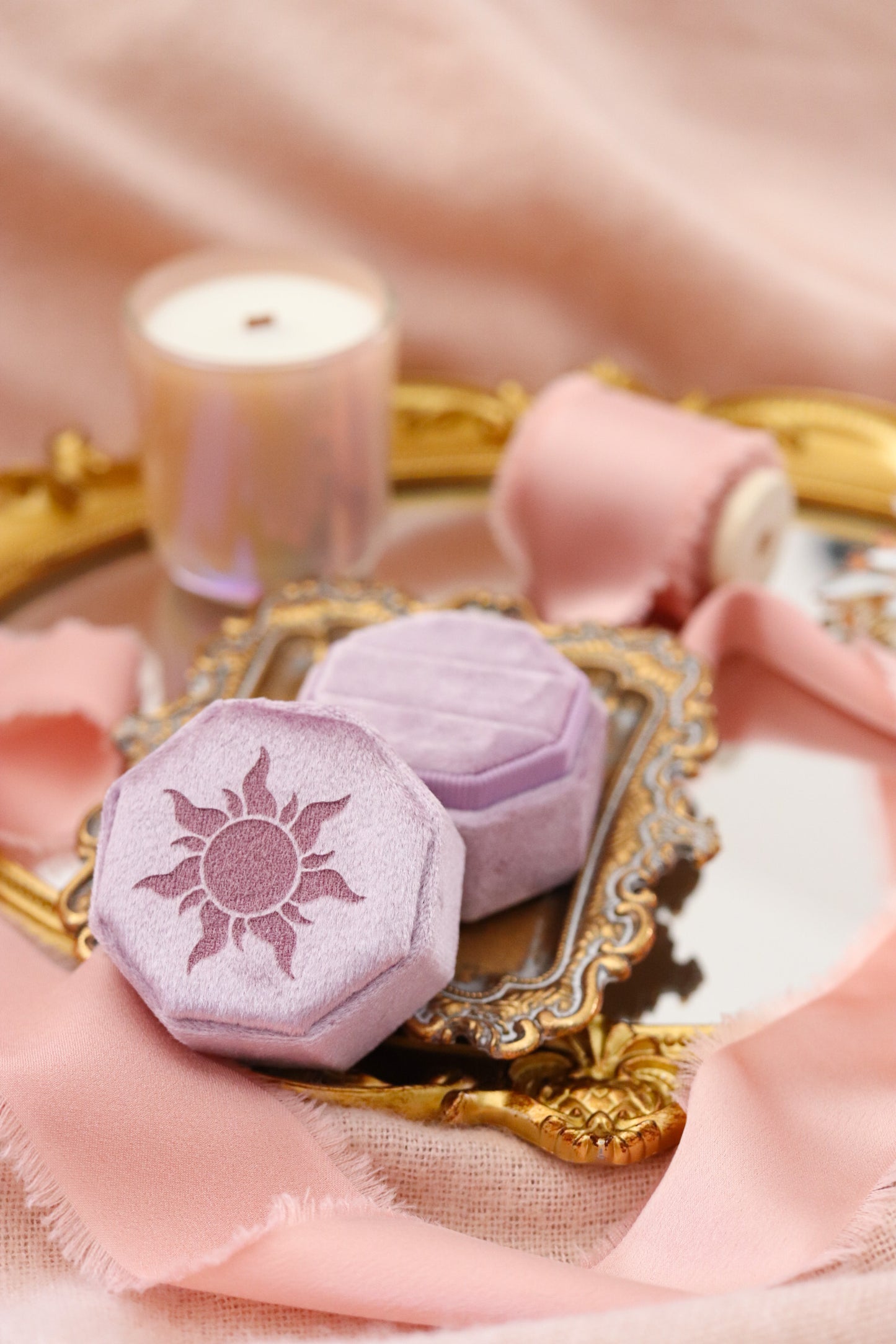 GLEAM & GLOW RING BOX