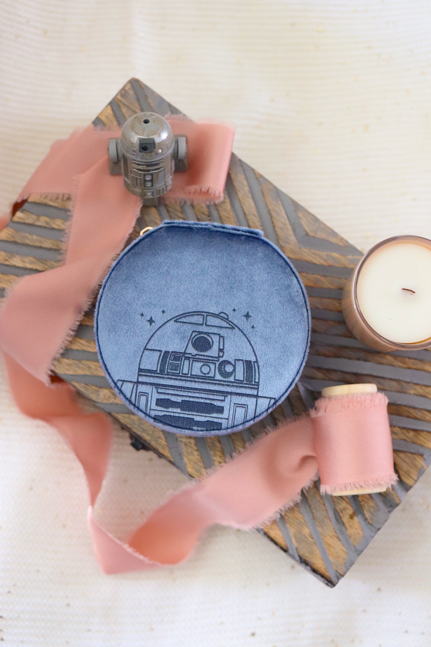 DROID JEWELRY CASE