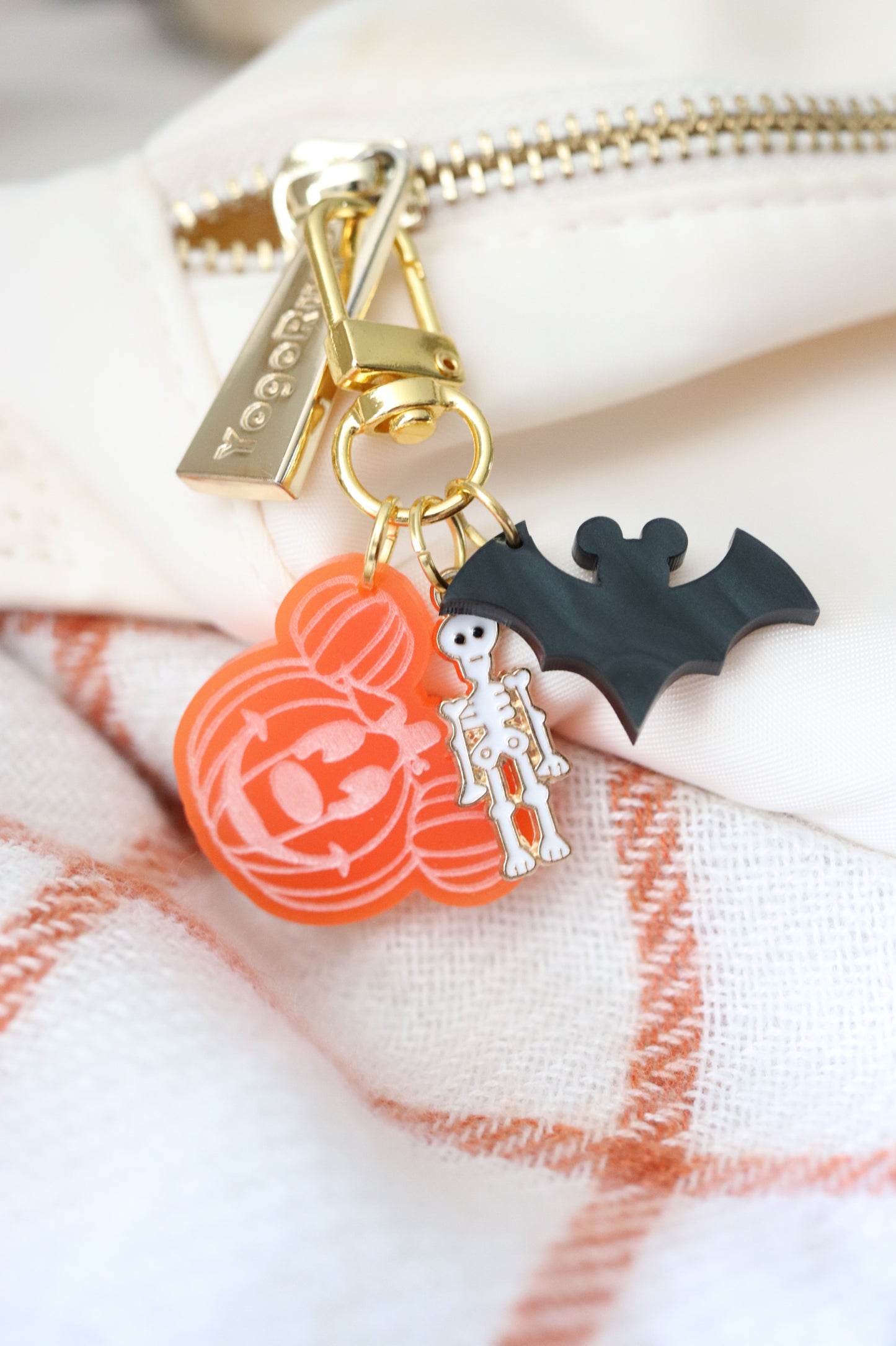 HALLOWEEN PUMPKIN MINI BAG CHARMS/ KEYCHAINS SET