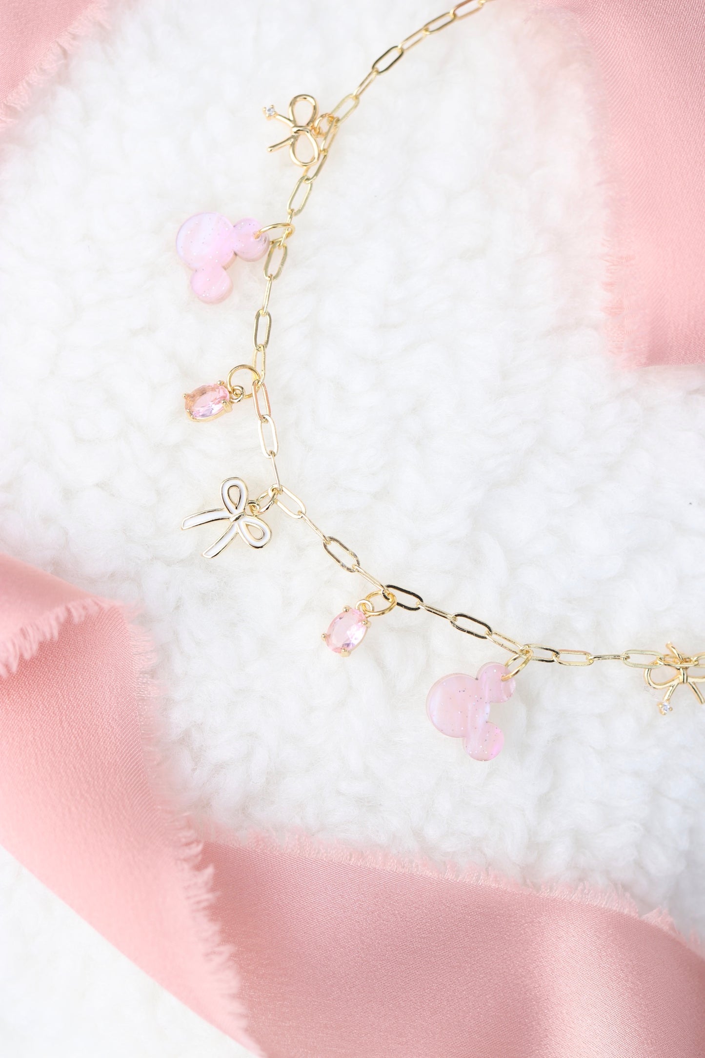 PINK MOUSE MINI CHARM NECKLACE