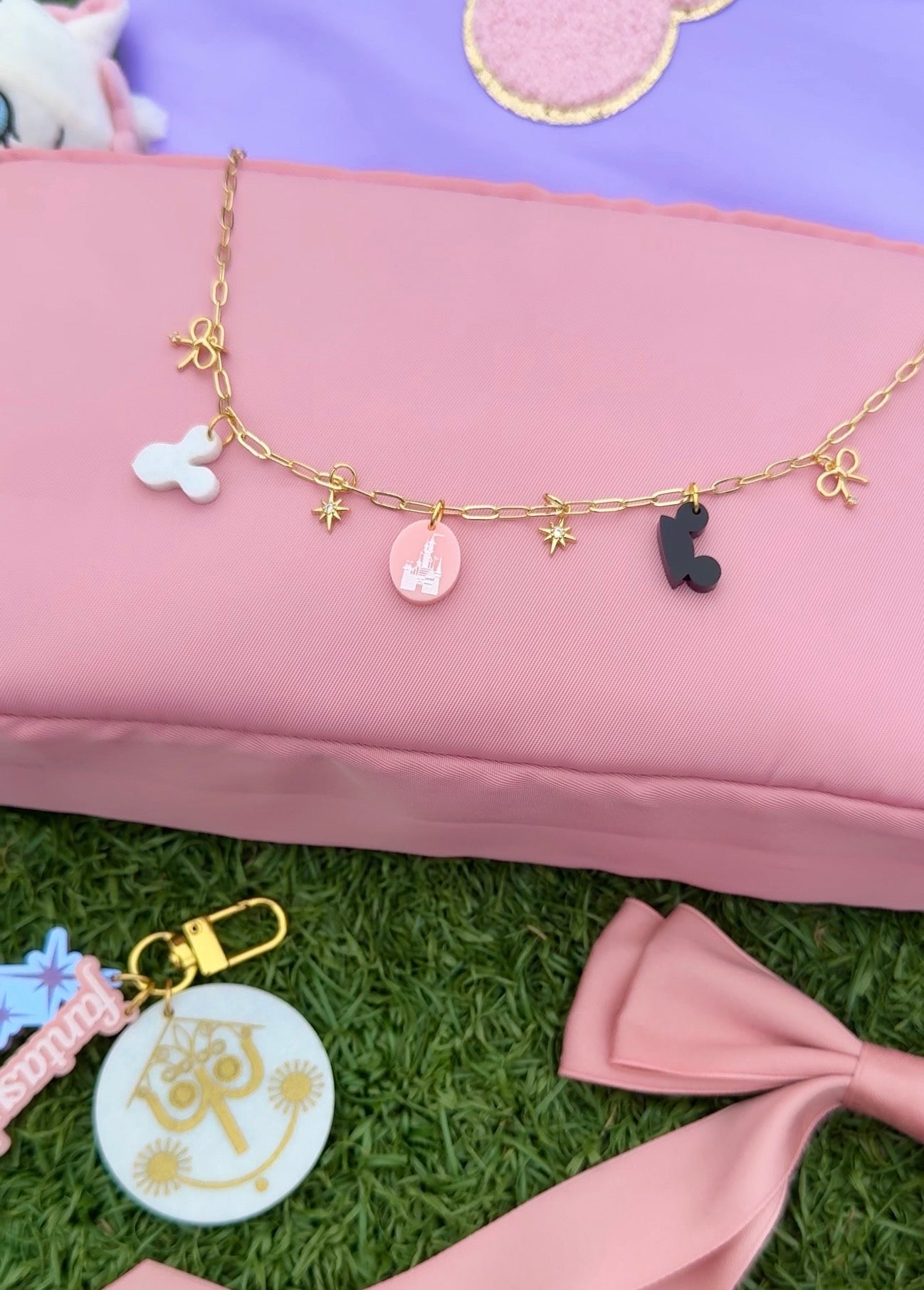BALLOON PARK MINI CHARM NECKLACE