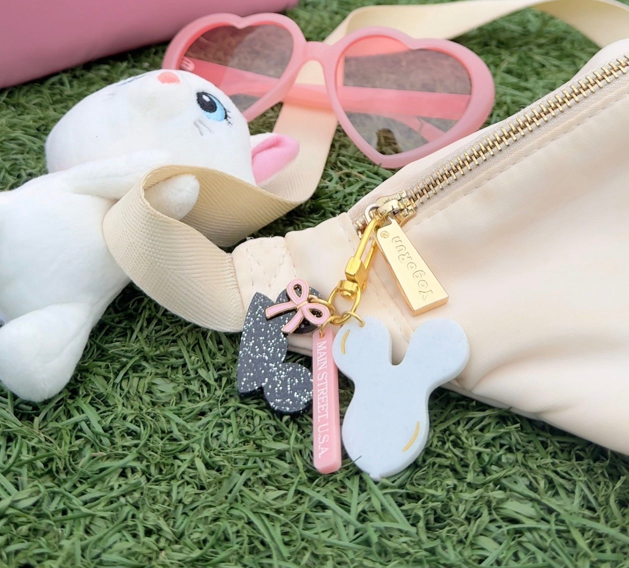 MAIN STREET BAG CHARM SET/ KEYCHAIN