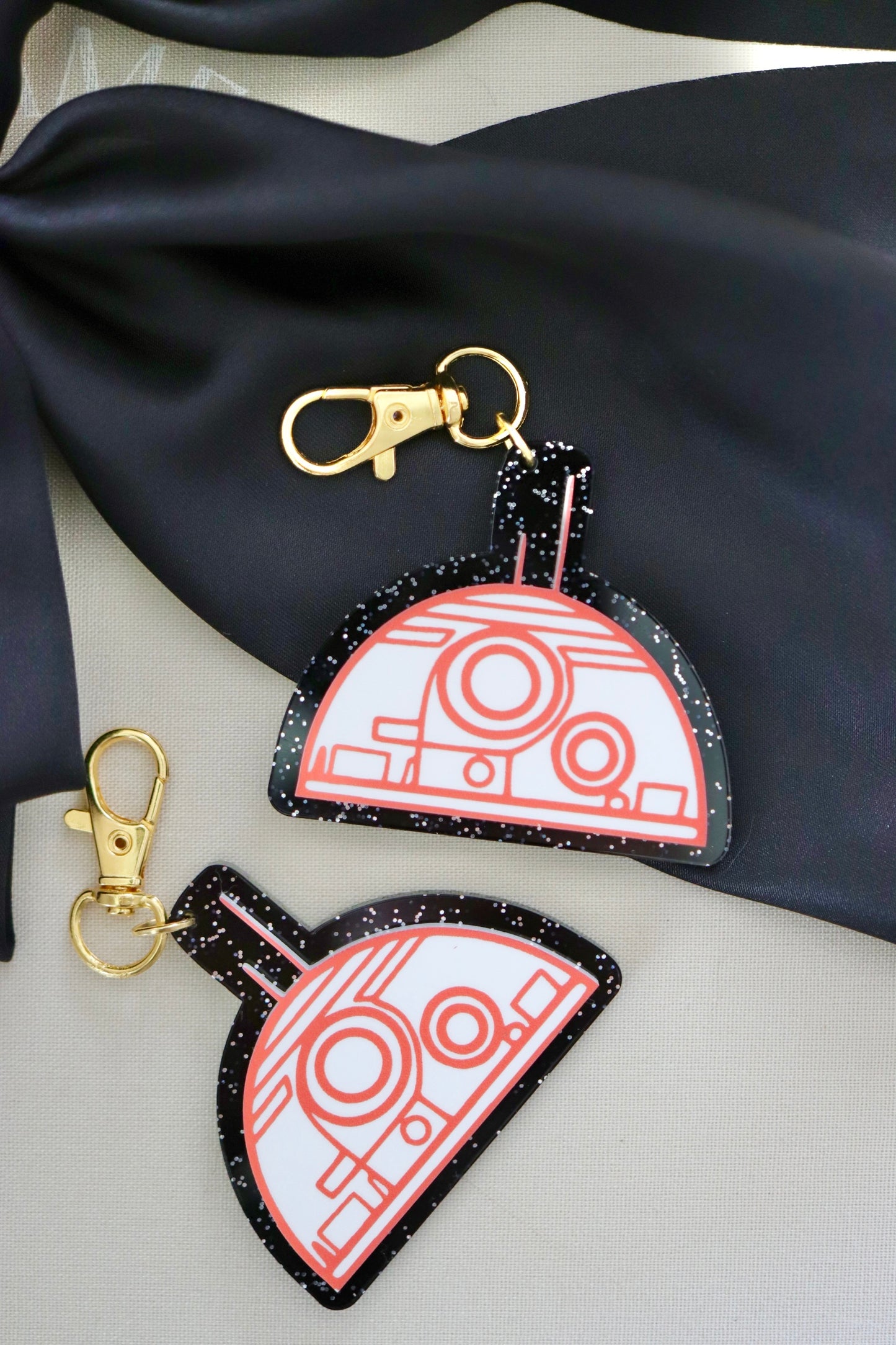 B-DROID BAG CHARMS/ KEYCHAIN