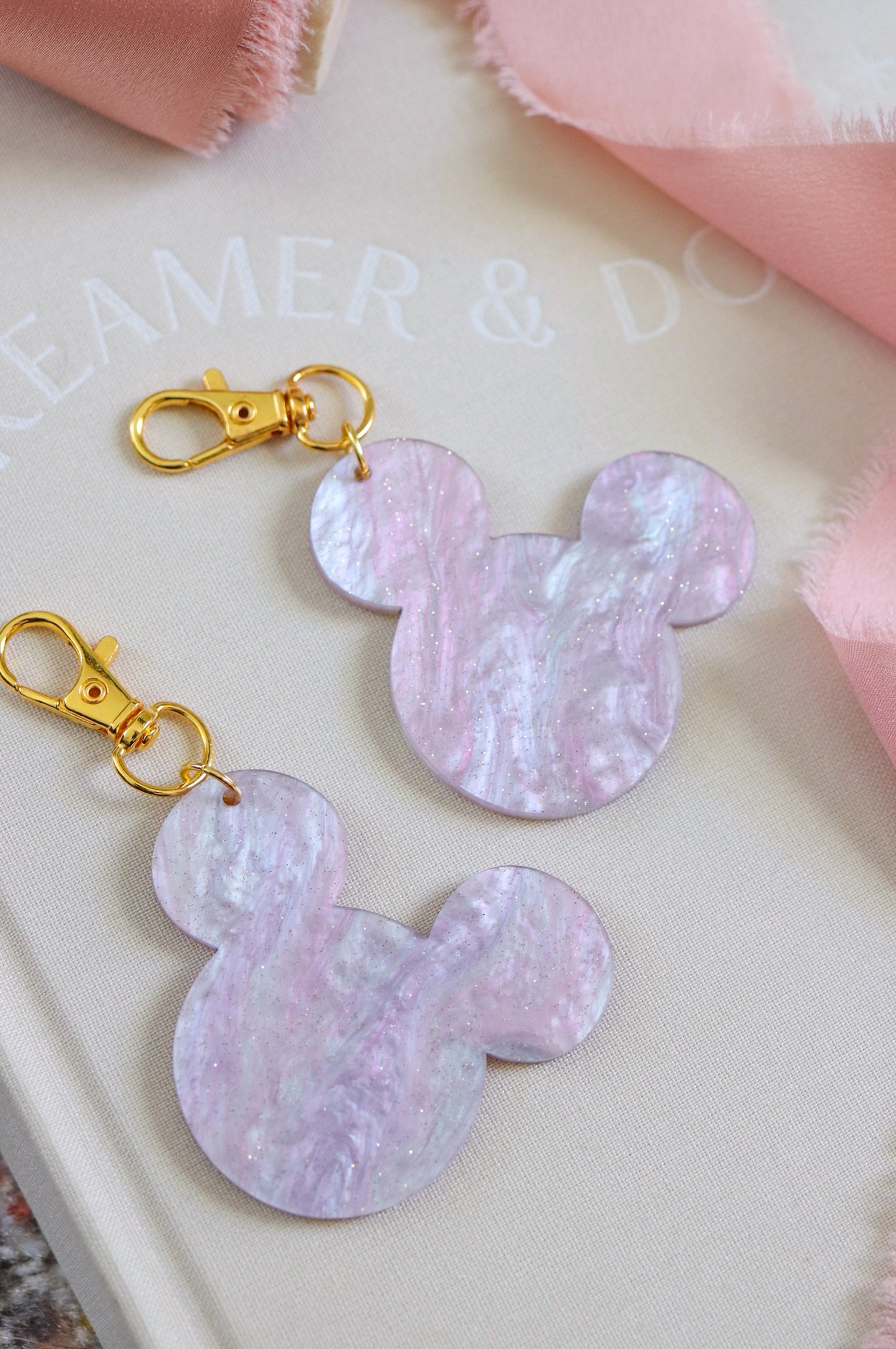 LILAC SWIRL MOUSE BAG CHARM/ KEYCHAIN