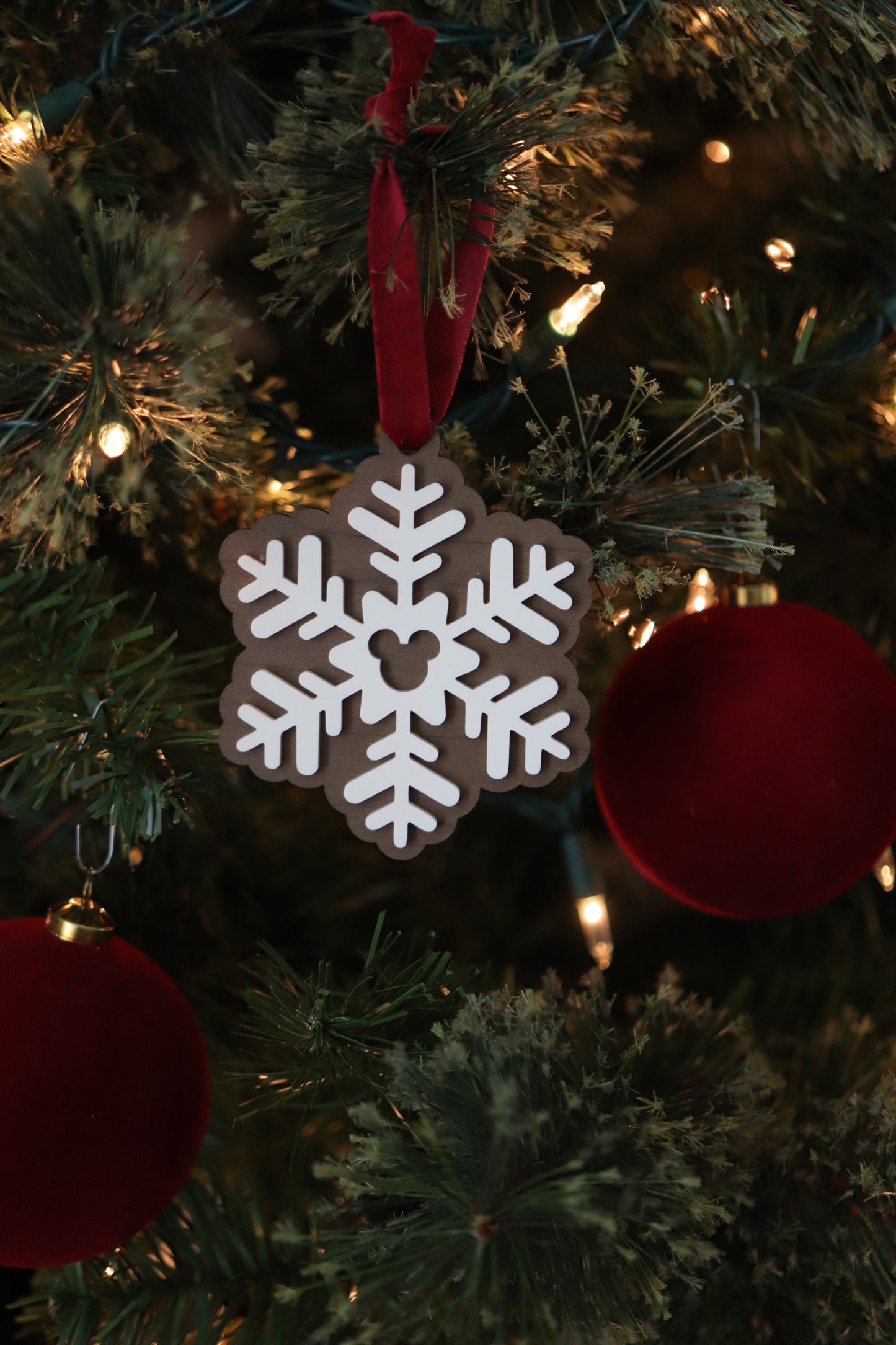 DOUBLE MOUSE SNOWFLAKE ORNAMENT