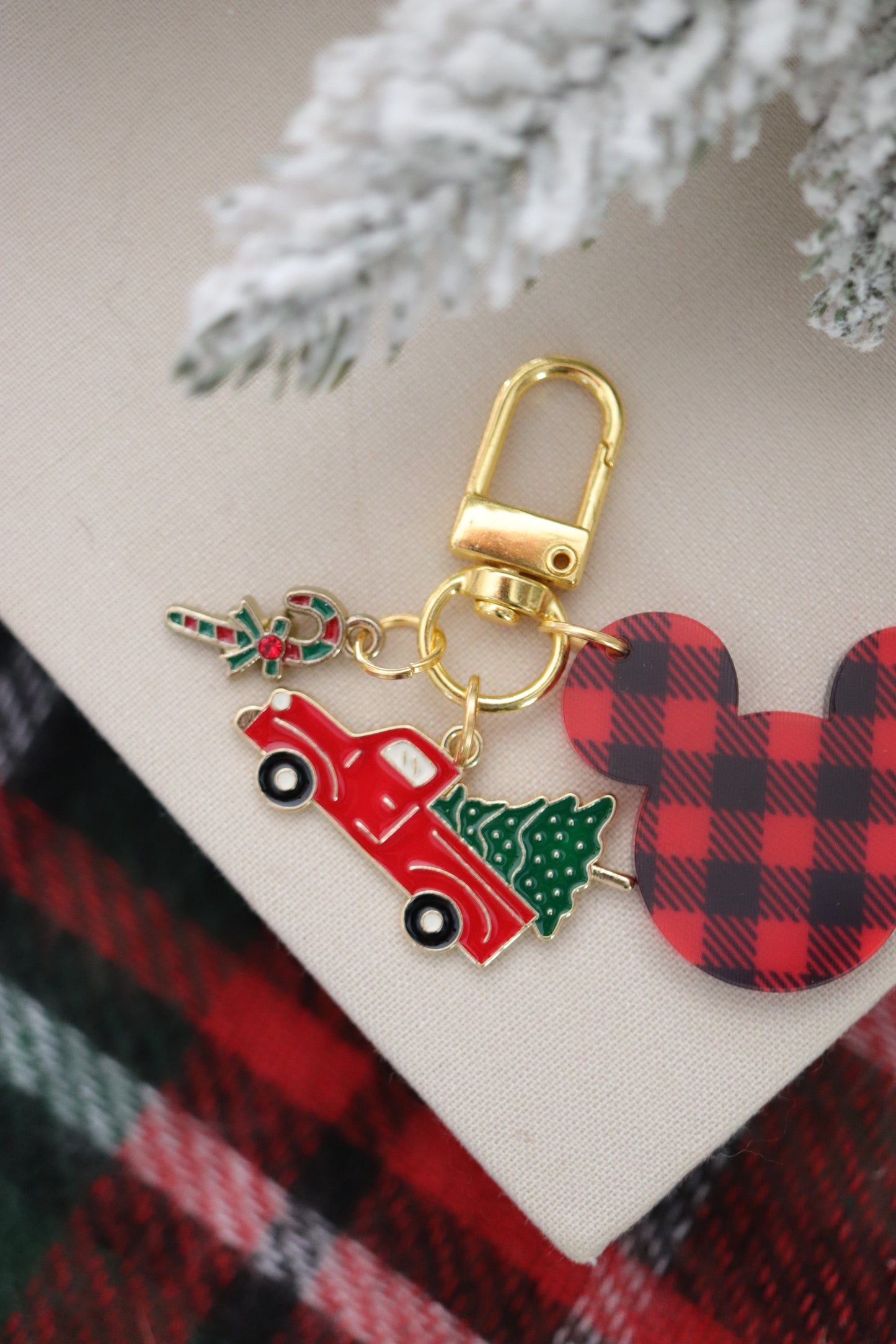 TRUCK & TREE MOUSE MINI BAG CHARMS/ KEYCHAINS SET