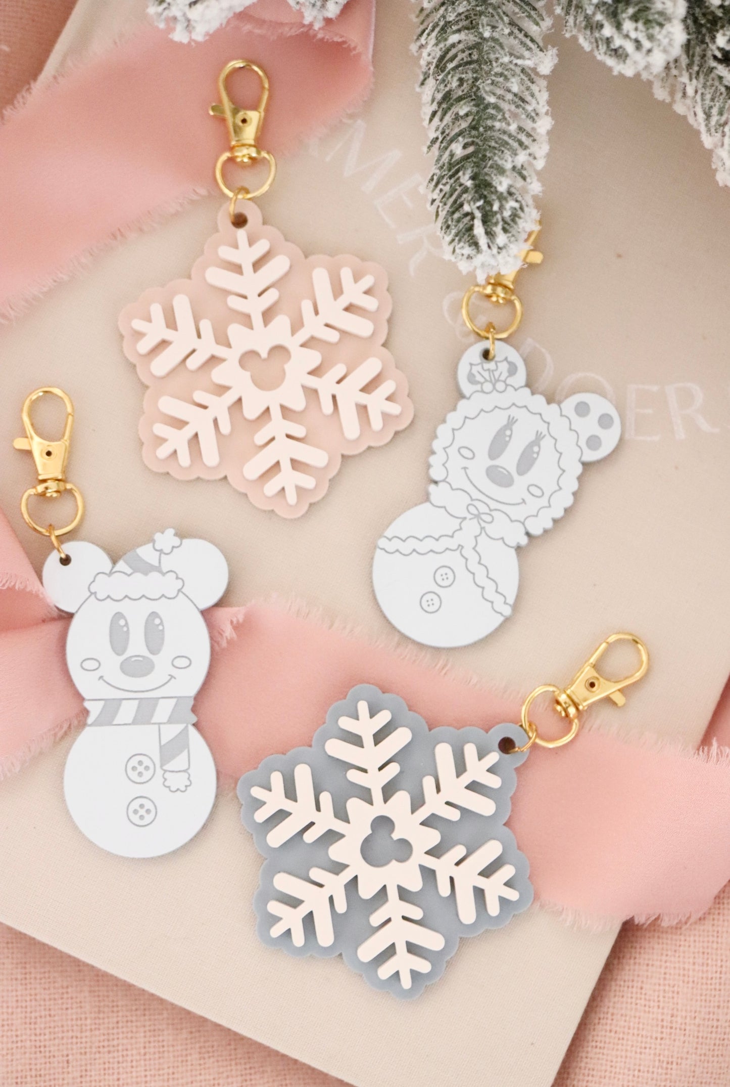 SNOW MICE BAG CHARMS/ KEYCHAINS