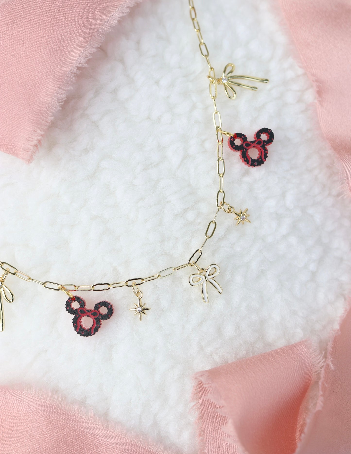 MOUSE WREATH MINI CHARM NECKLACE