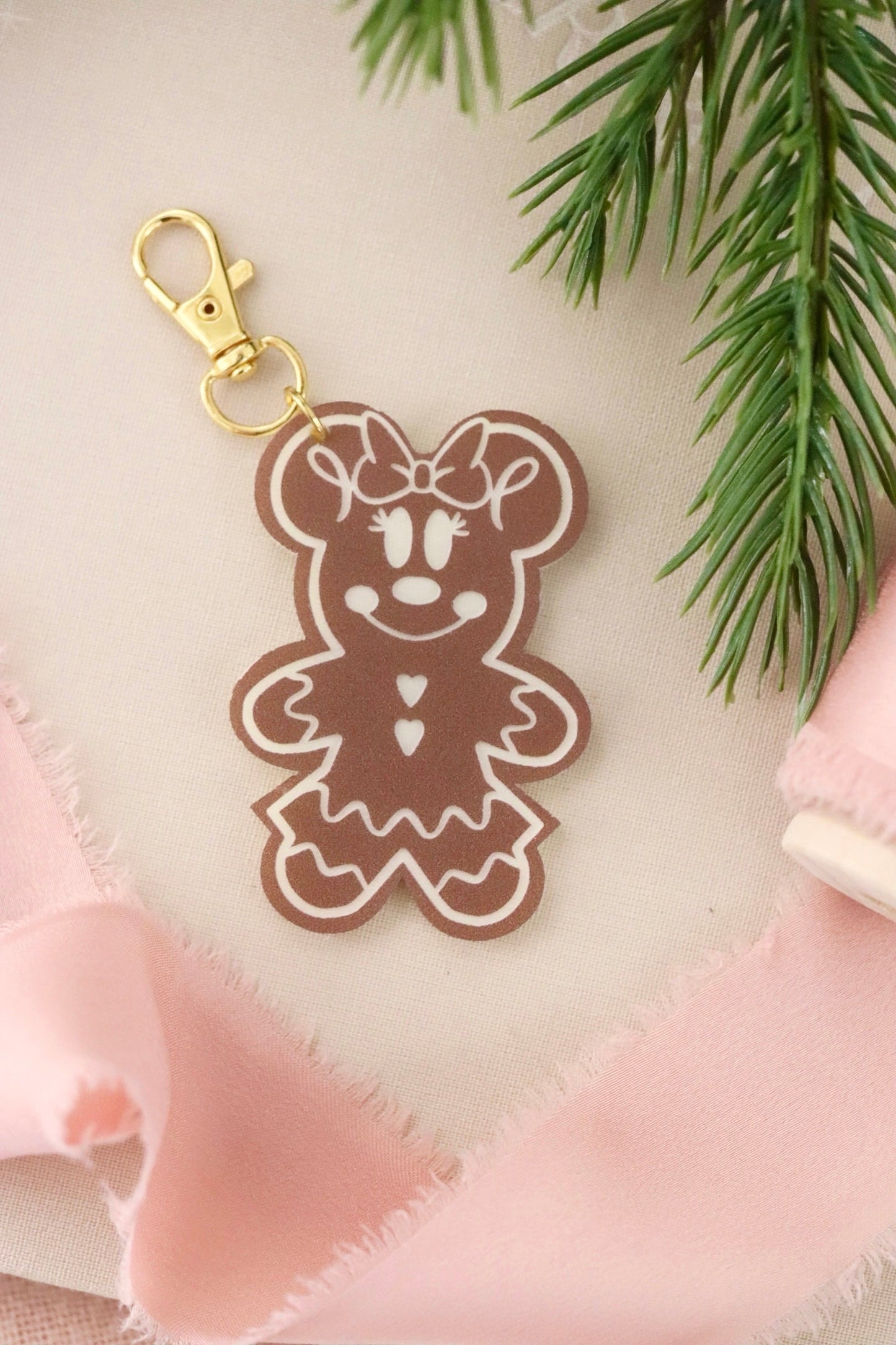 B-GRADE BAG CHARMS/ KEYCHAIN
