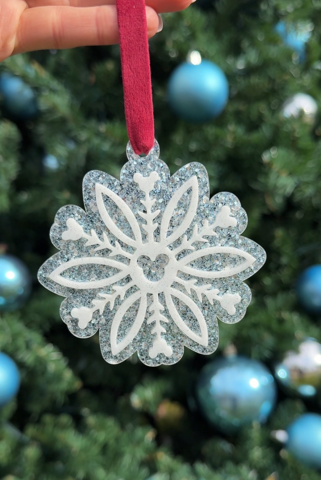 COZY MOUSE SNOWFLAKE ORNAMENT