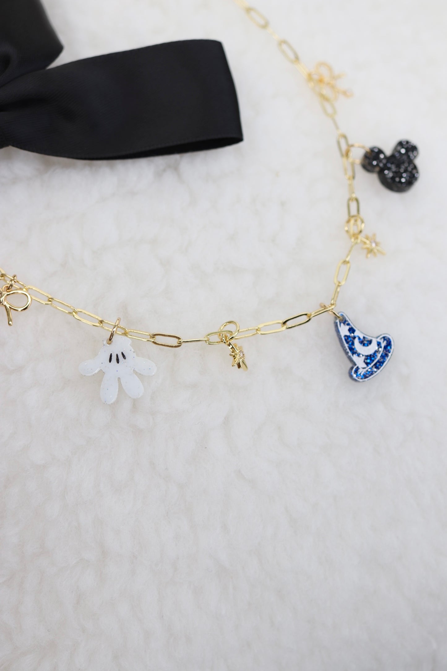 SORCERER MINI CHARM NECKLACE