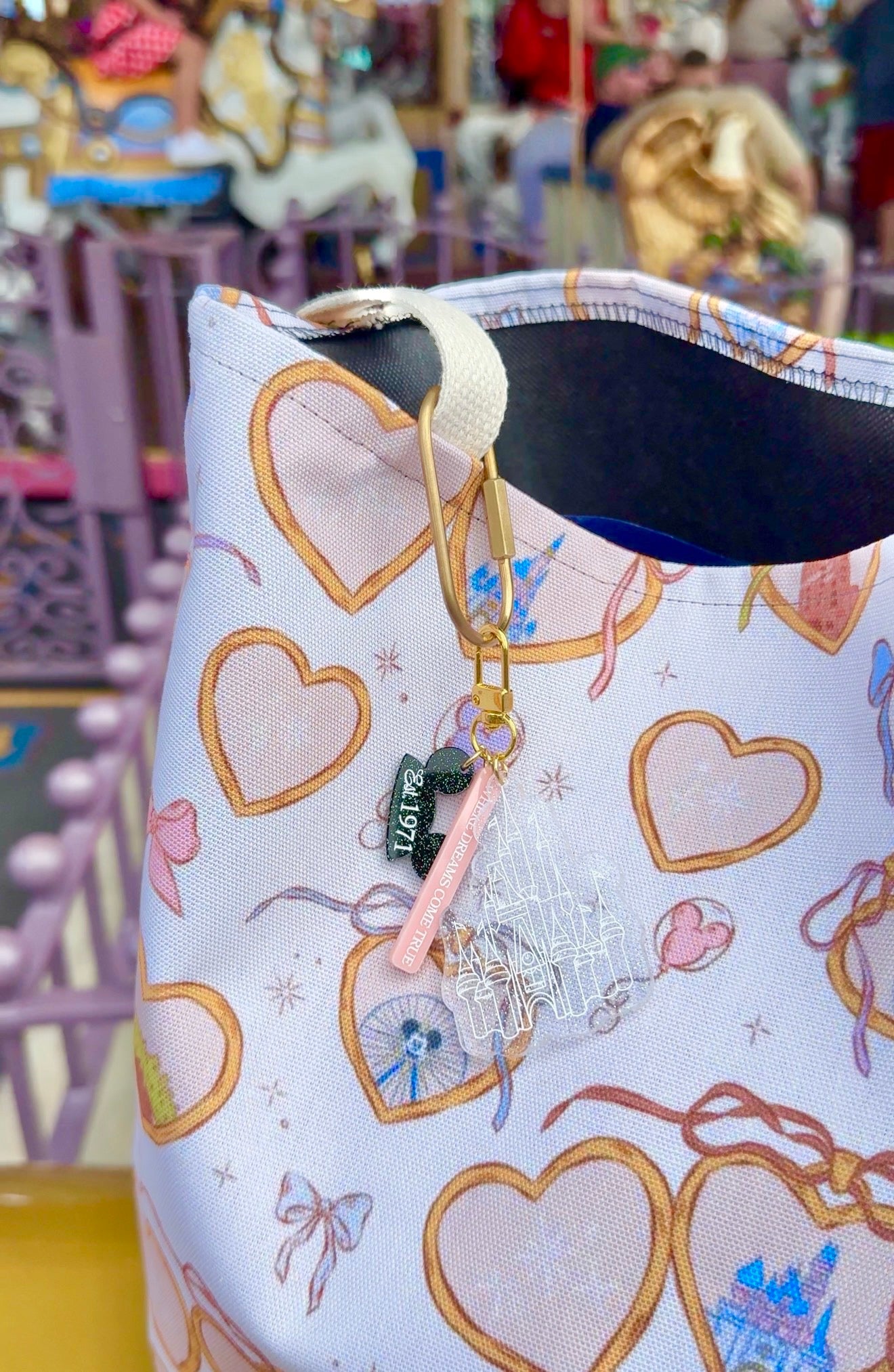 JELLY GLITTER DREAMS CASTLE BAG CHARM/ KEYCHAIN