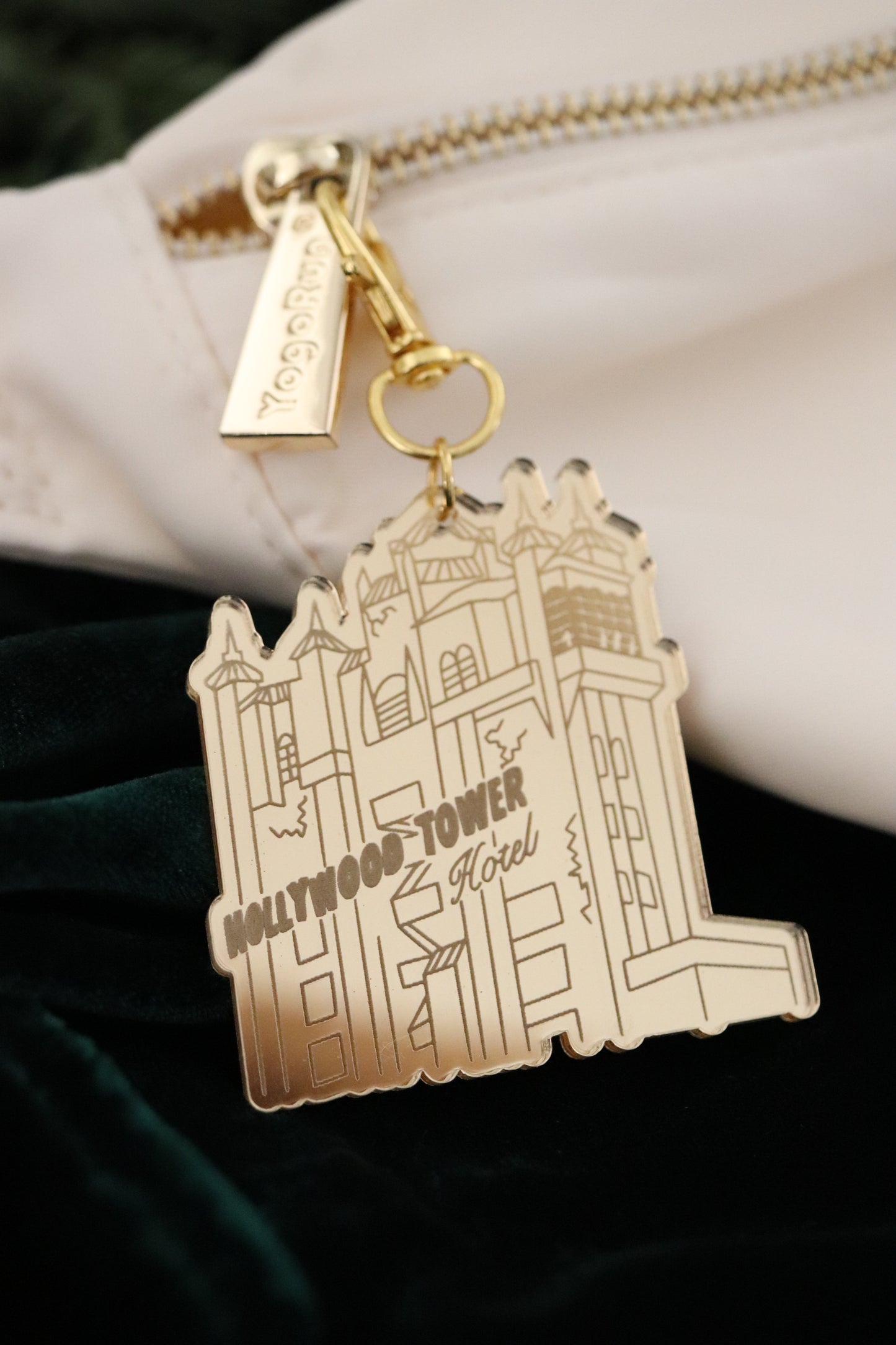 TOWER BAG CHARM/KEYCHAIN