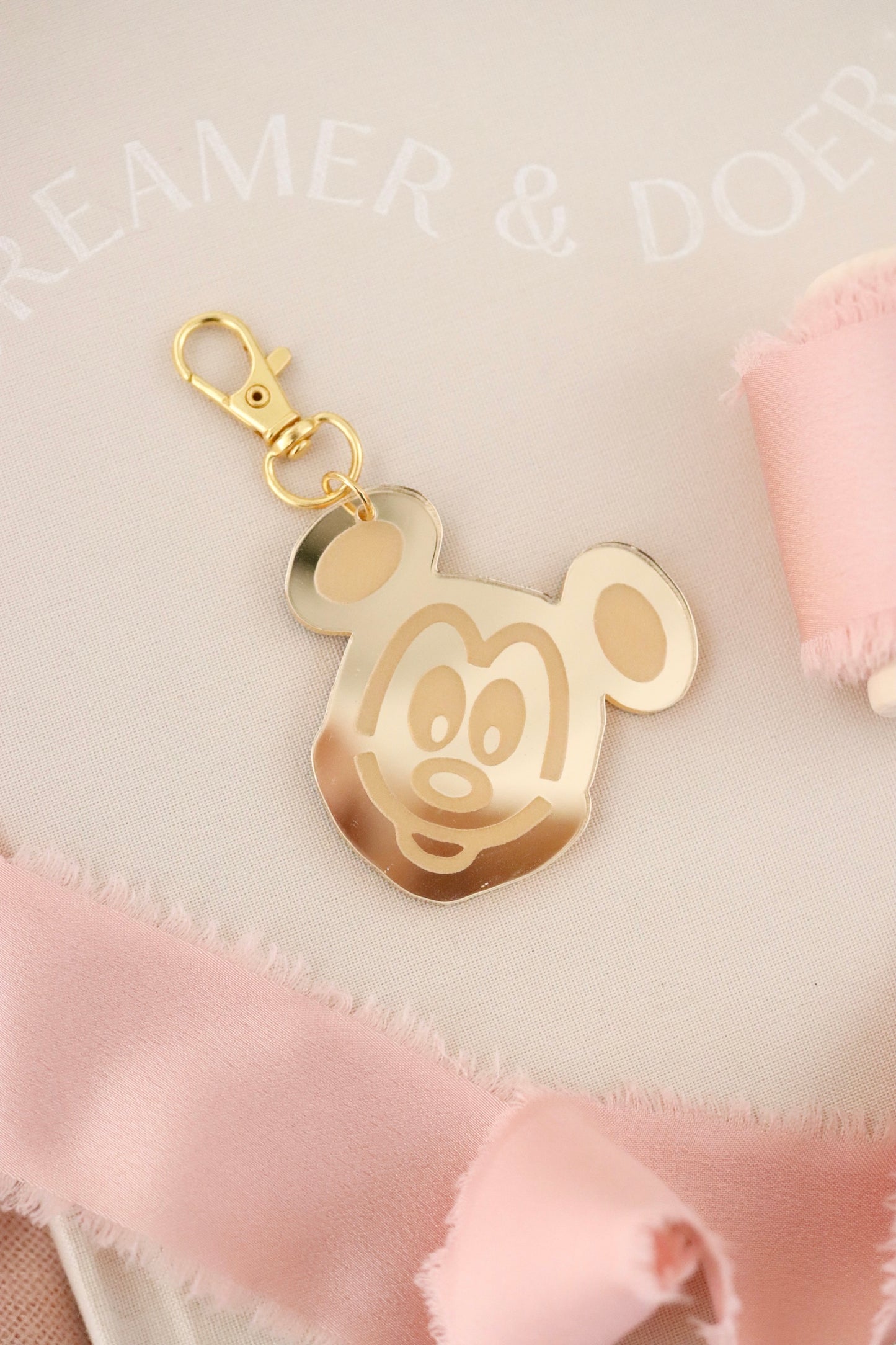 MOUSE WAFFLE BAG CHARM/KEYCHAIN