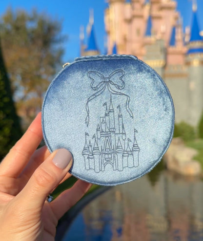 CASTLE  BOW JEWELRY CASE