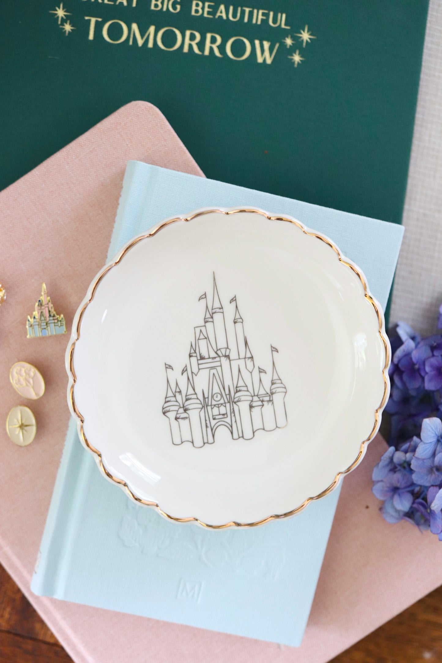 CASTLE TRINKET JEWELRY DISH