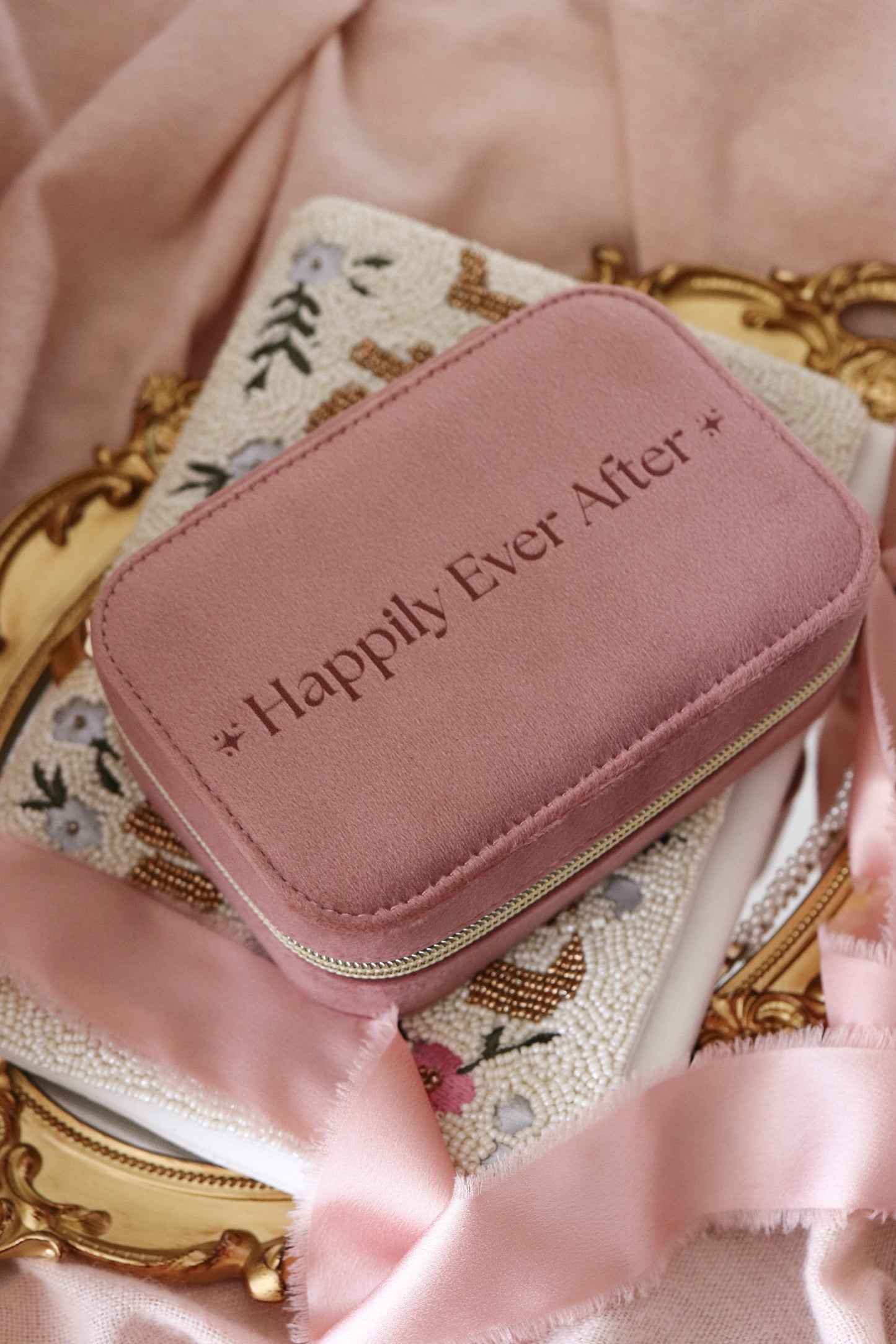 HEA JEWELRY CASE