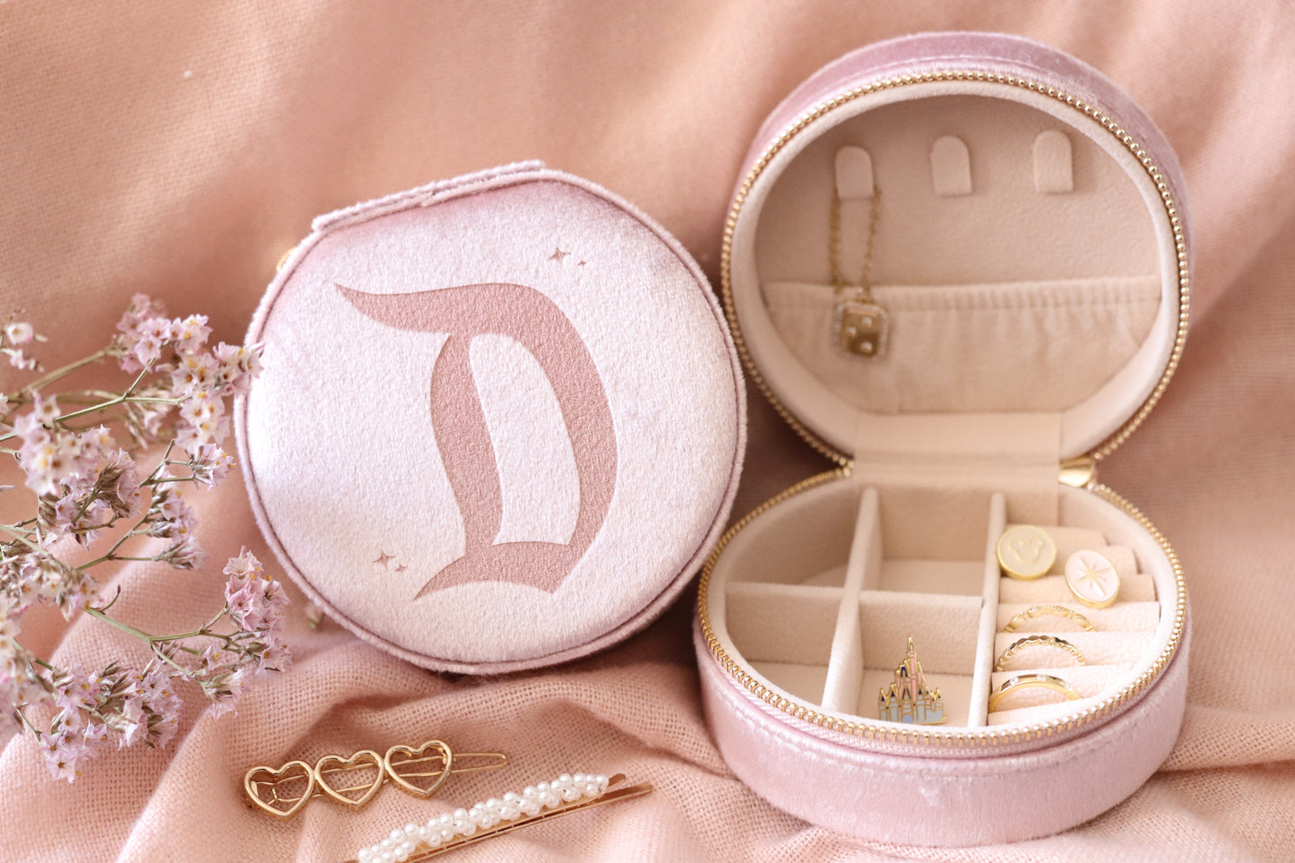 LETTER JEWELRY CASE